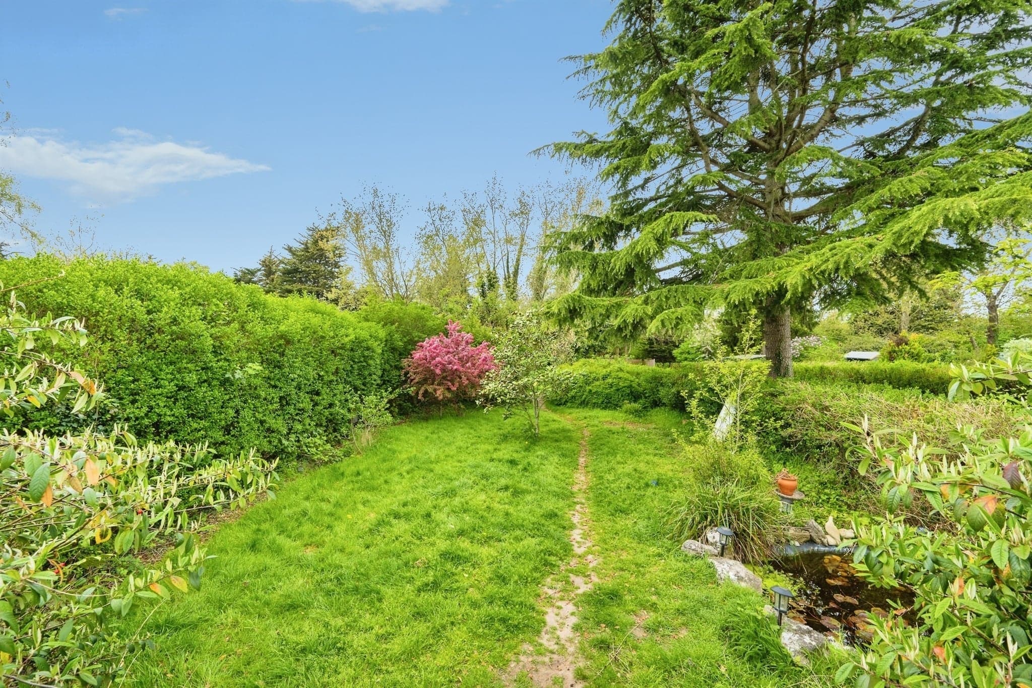 Property at Radlett Road, Frogmore, St. Albans