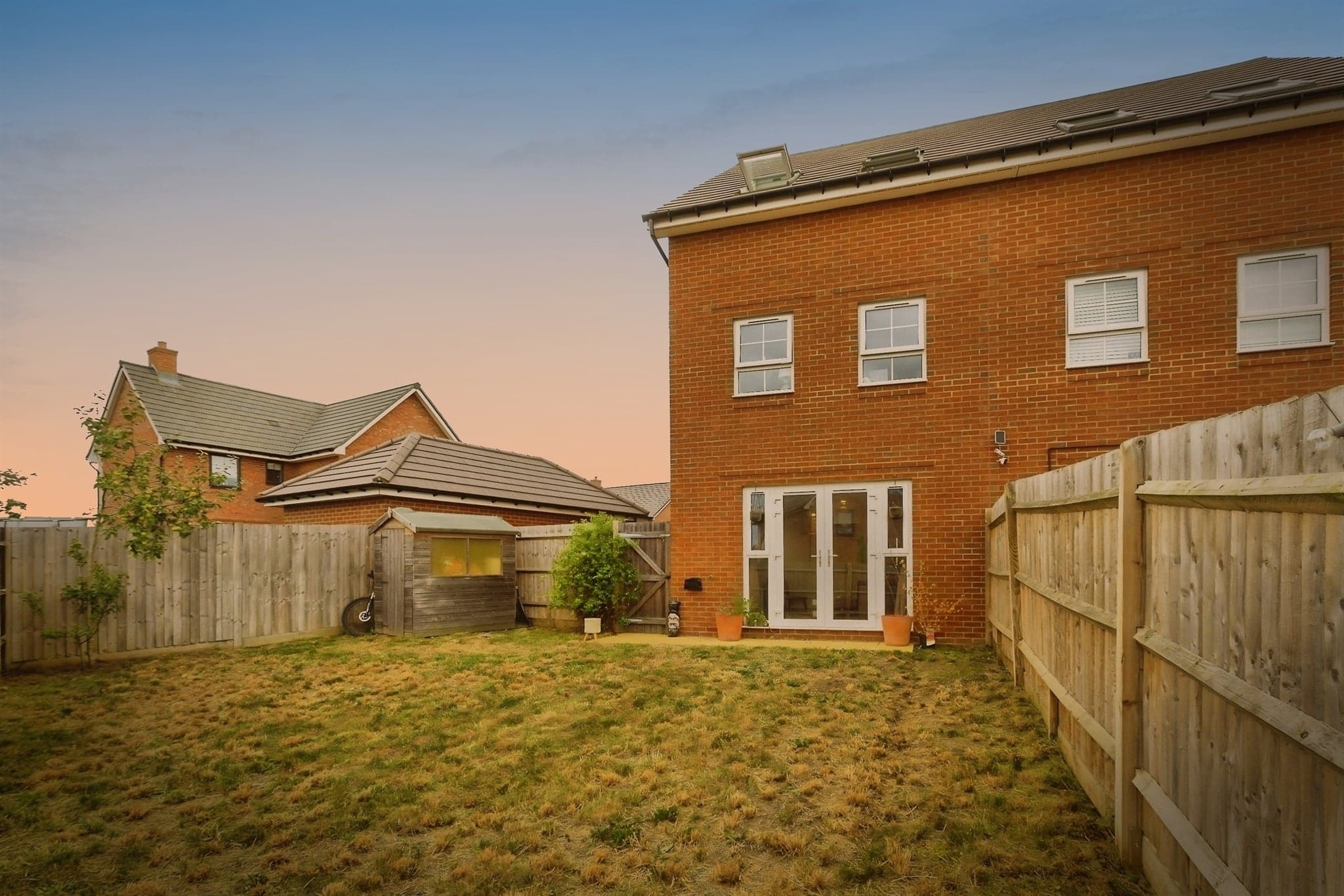 Property at Armstrongs Fields, Broughton, Aylesbury