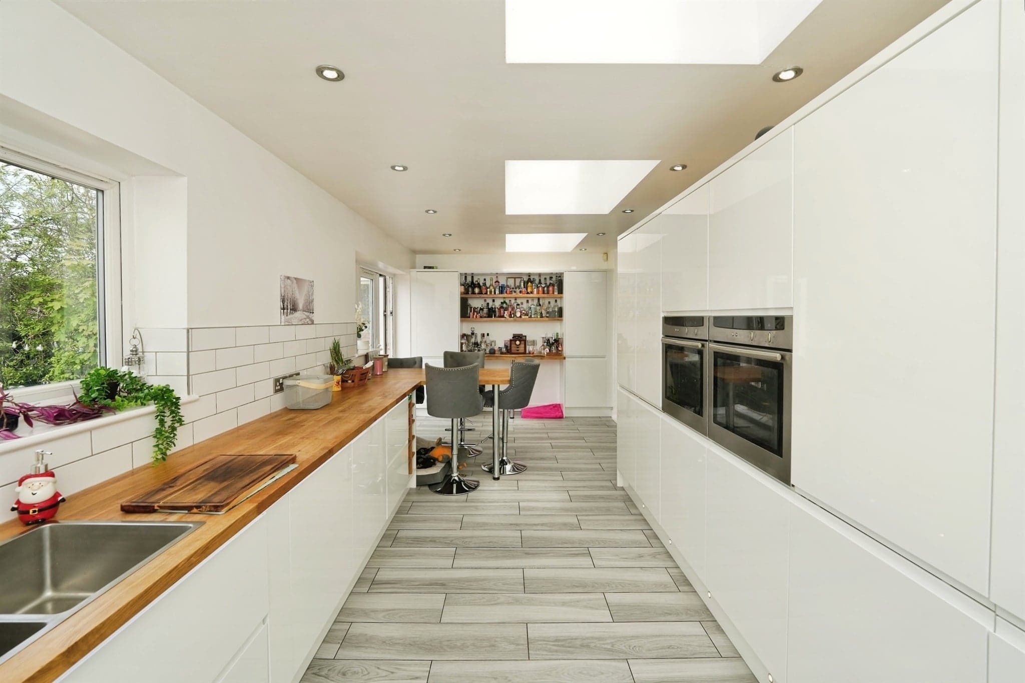 Property at Bromley Heath Road, Downend, Bristol