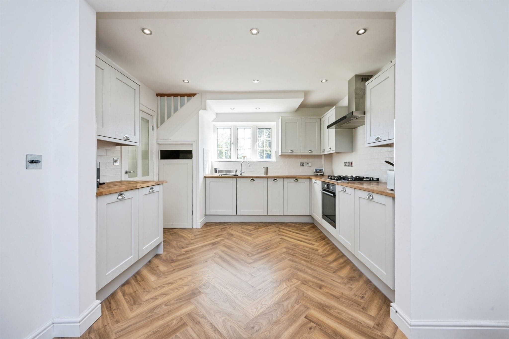 Property at Manor Road, London Colney, St. Albans