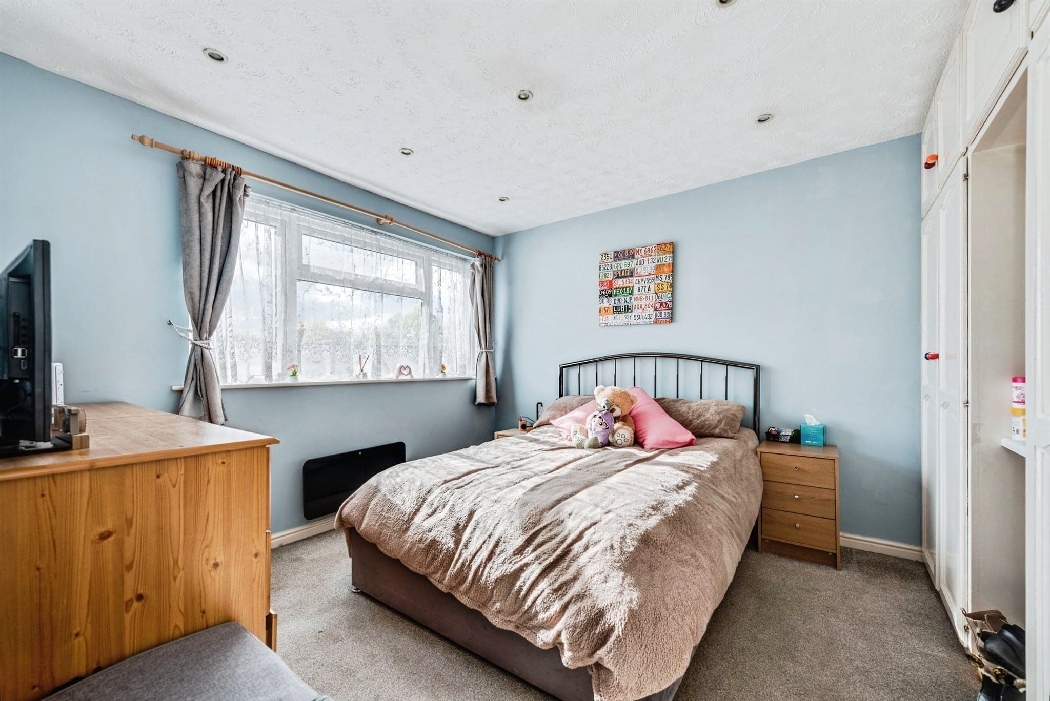 Property at Raybrook Crescent, Swindon