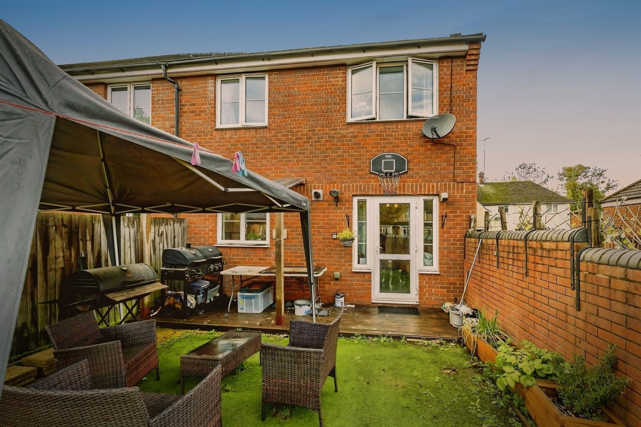 Property at Lowe Gardens, Aylesbury