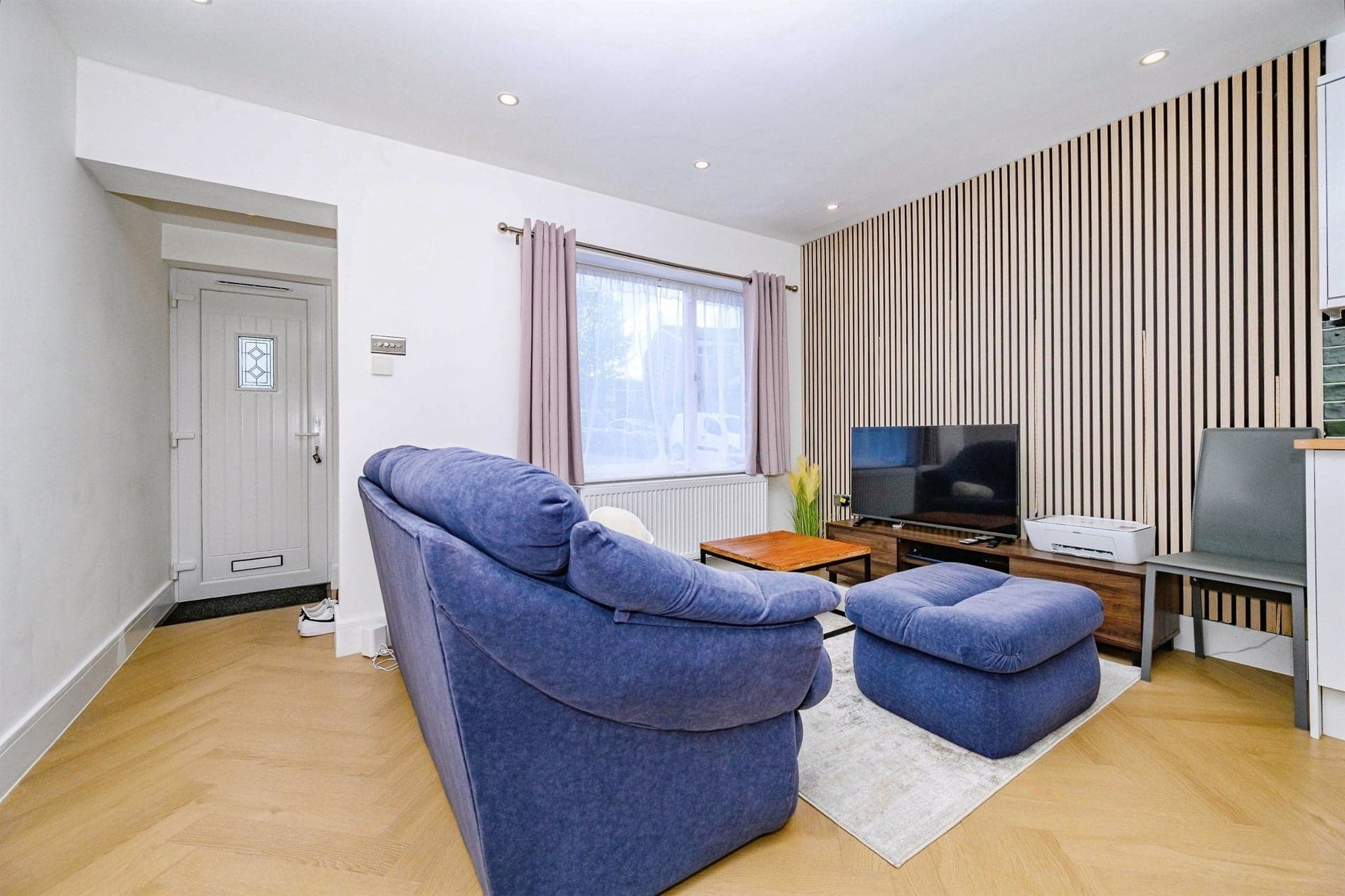 Property at Far End, Hatfield