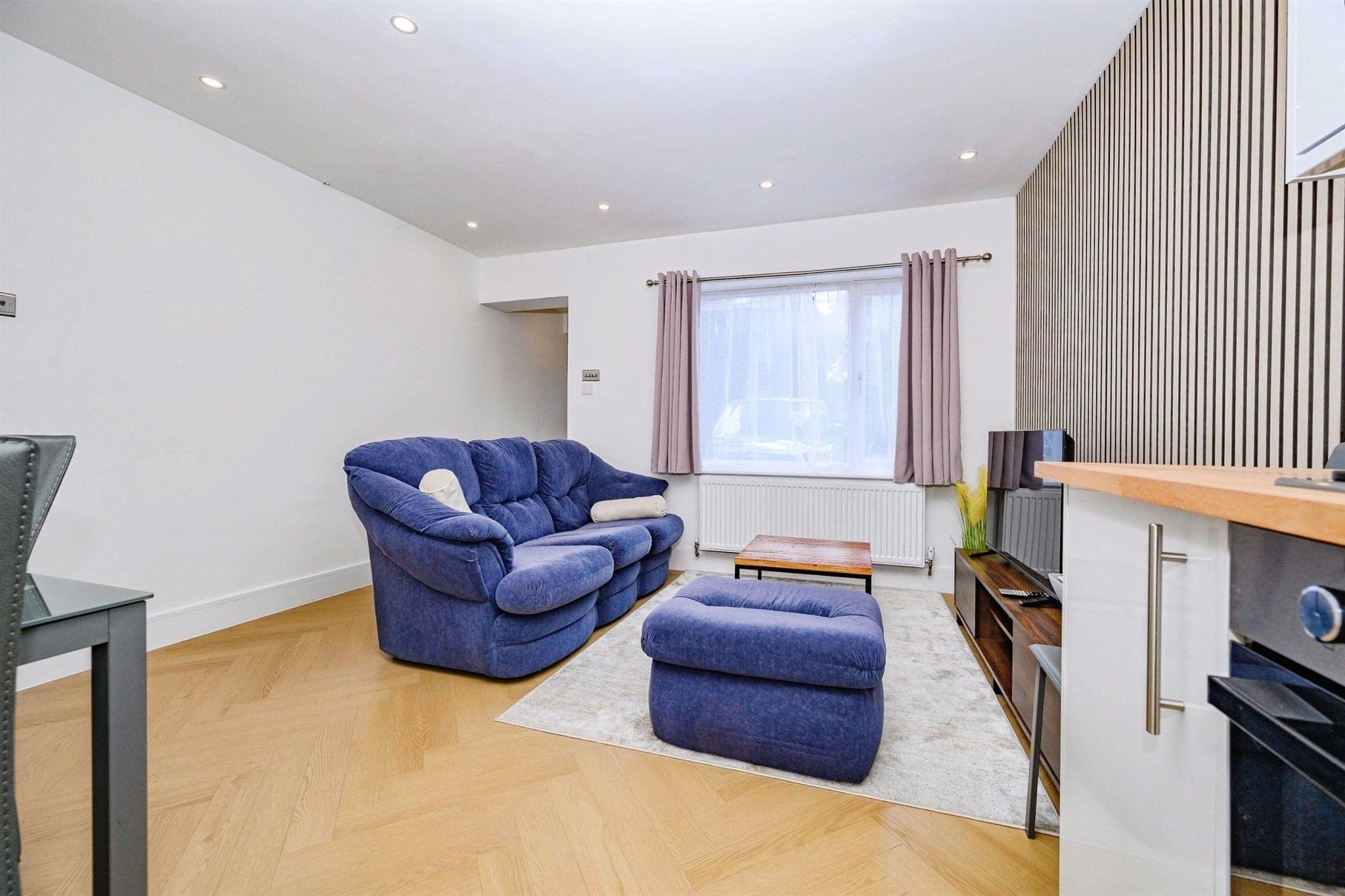 Property at Far End, Hatfield