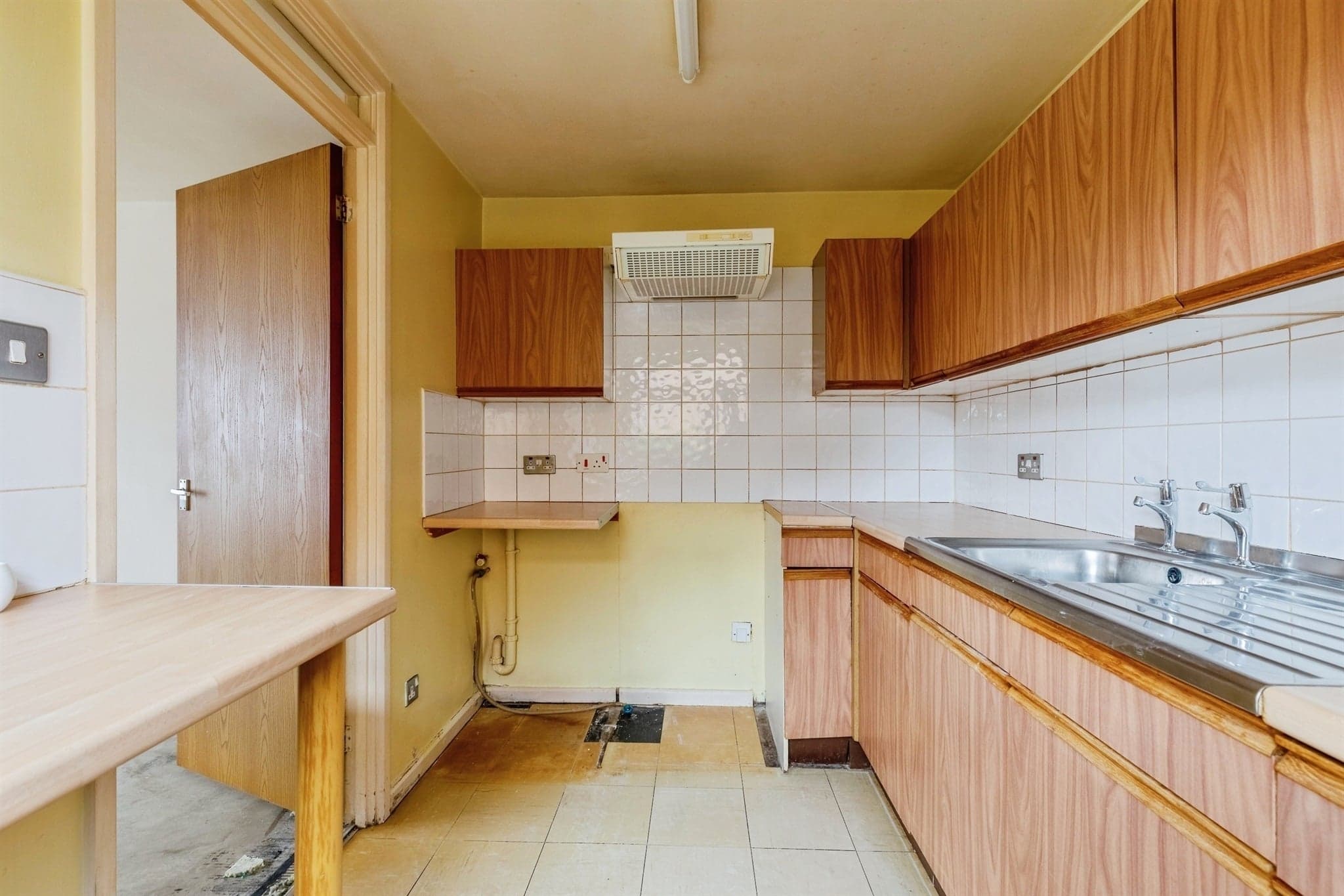 Property at Brentwood Gardens, Coventry