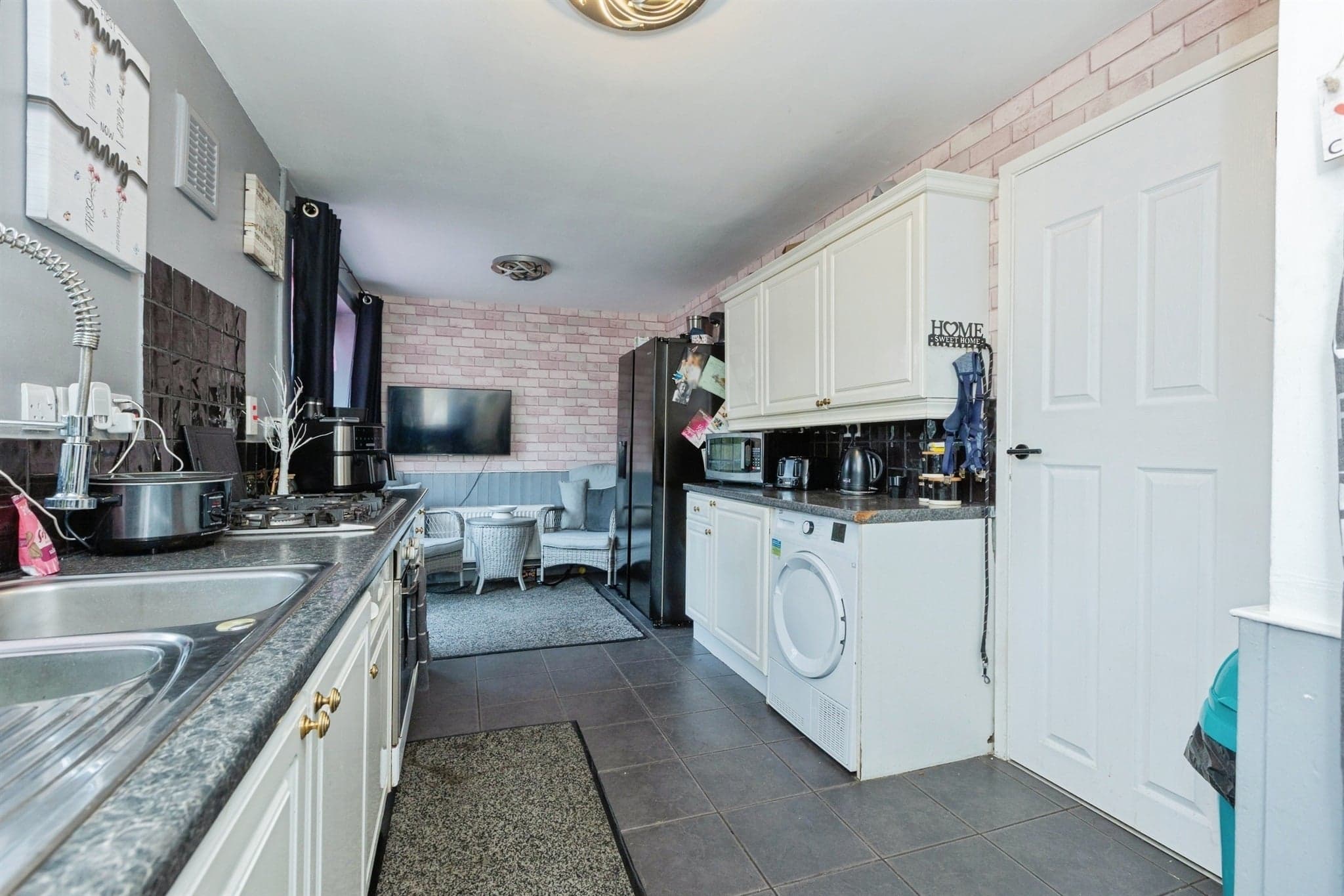 Property at Repington Row, Leicester