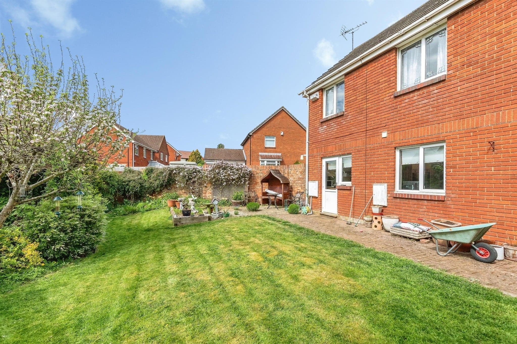 Property at Evensford Walk, Irthlingborough, Wellingborough