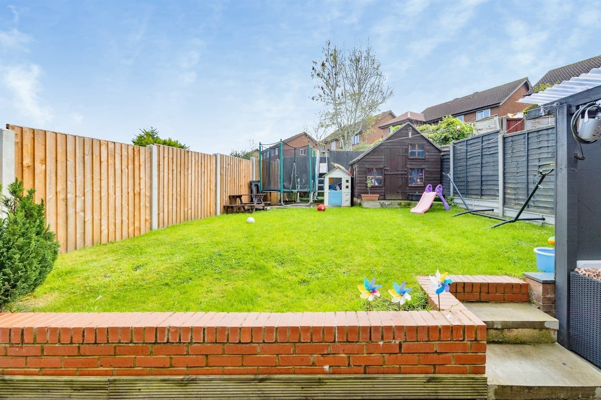 Property at Gosforth Lane, Watford