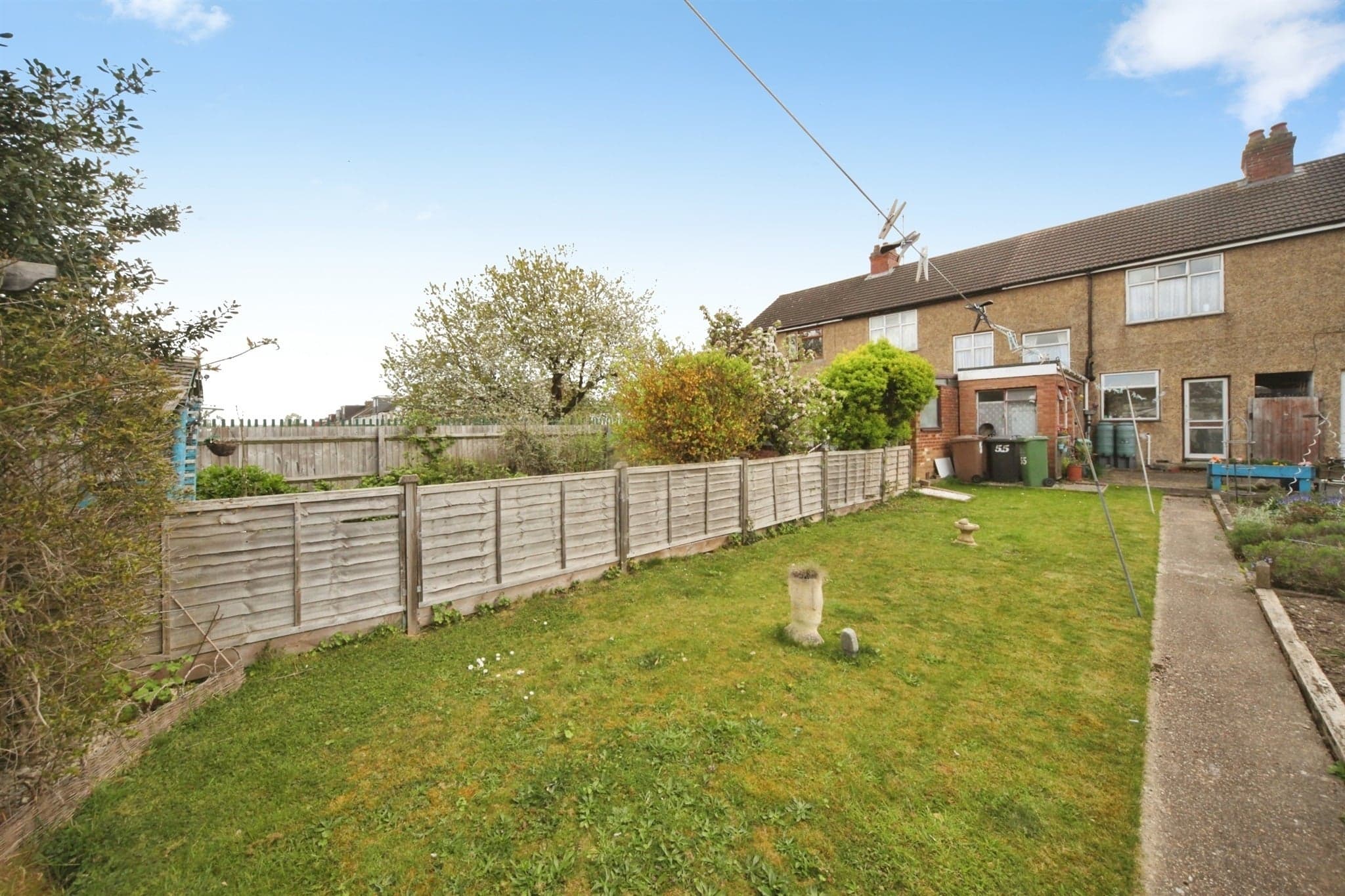 Property at Blundell Road, Luton