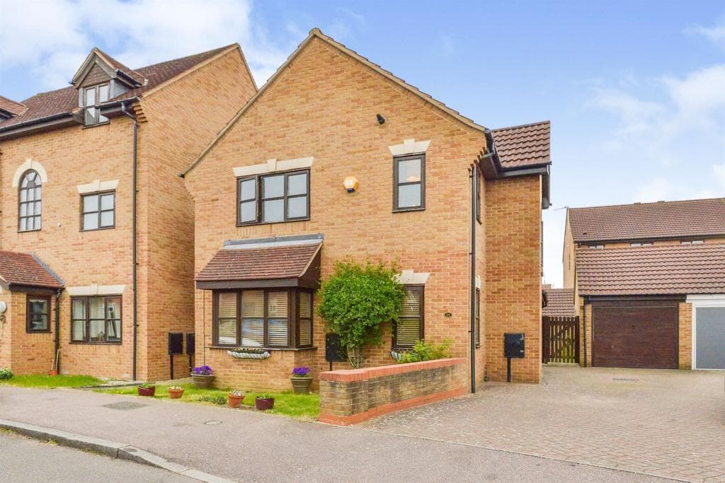 Property at Levens Hall Drive, Westcroft, Milton Keynes