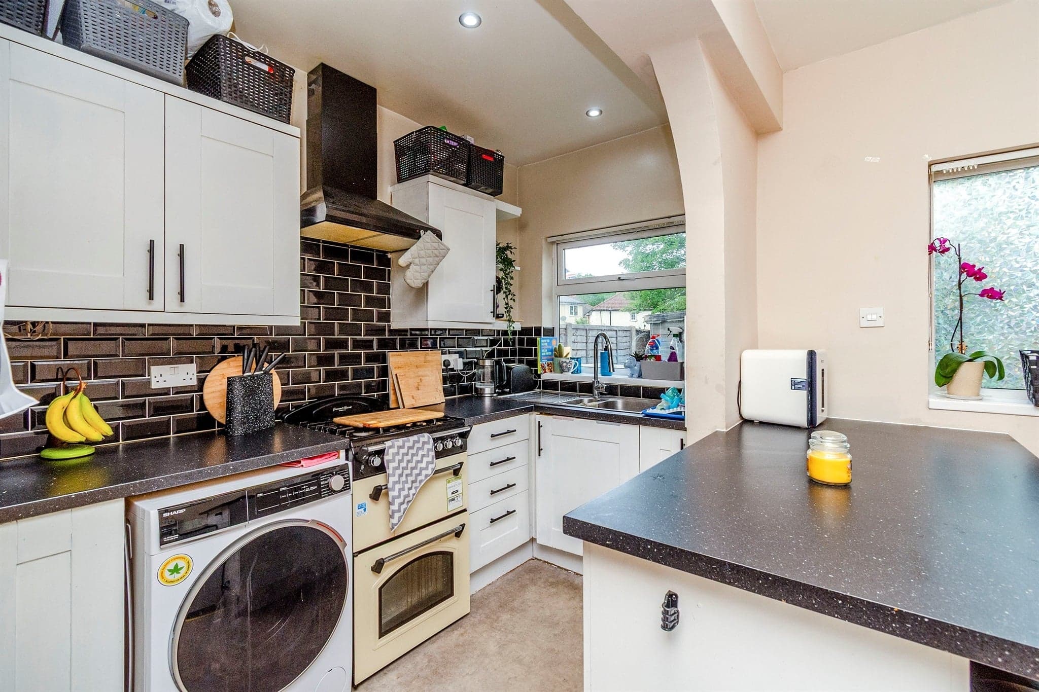 Property at Crathorne Avenue, Oxley, Wolverhampton