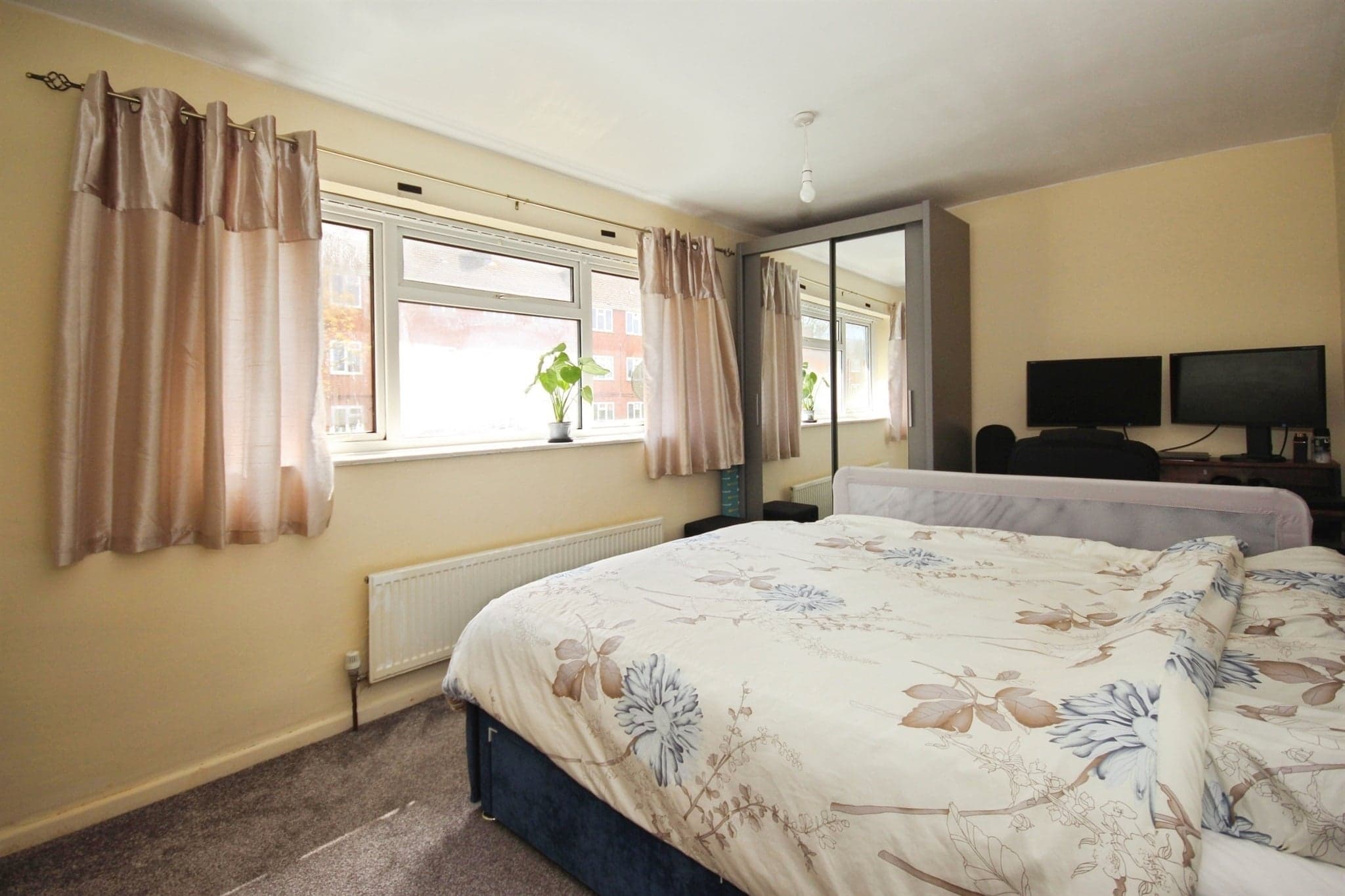 Property at Stretton Crescent, Leamington Spa