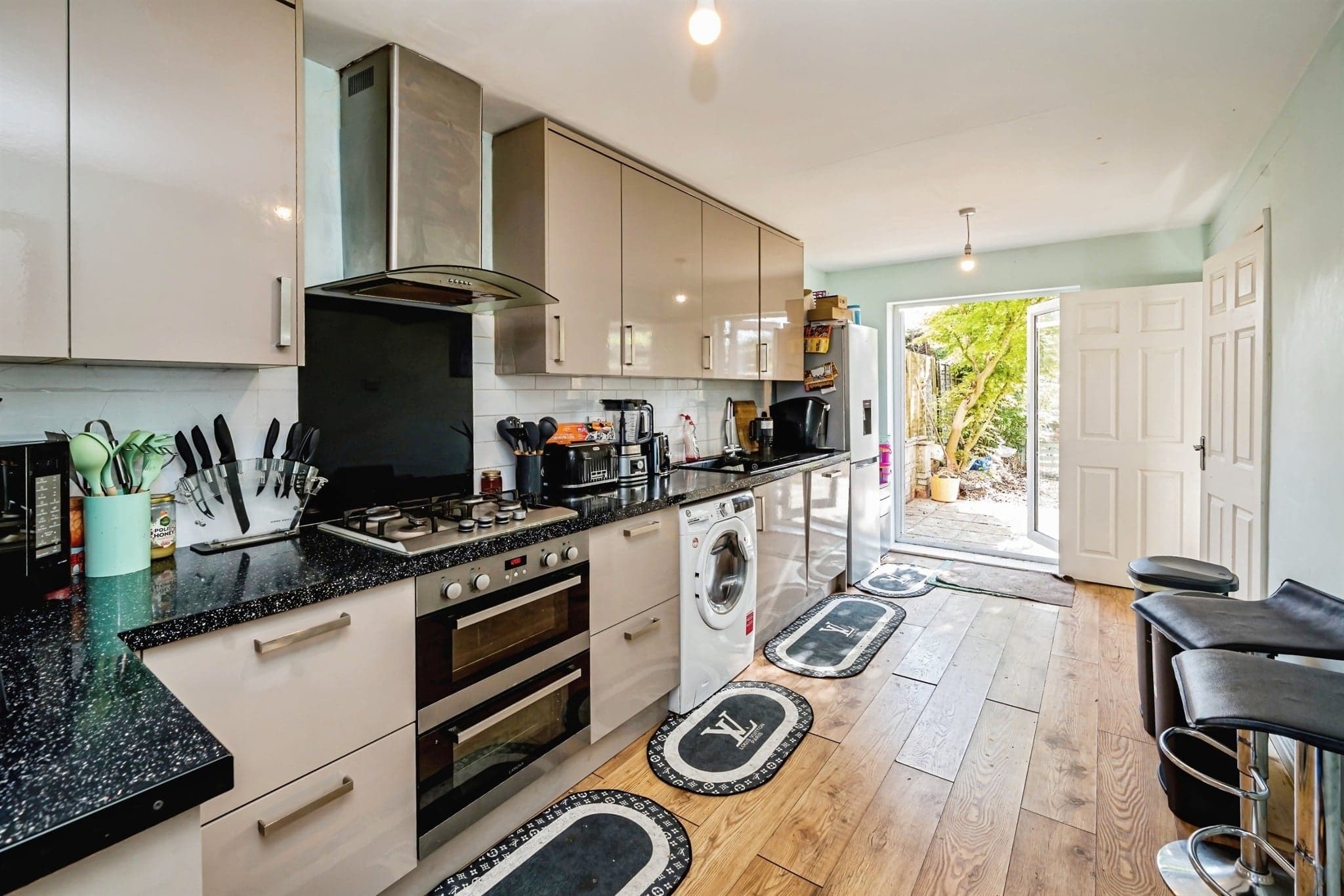 Property at Cam Mead, AYLESBURY