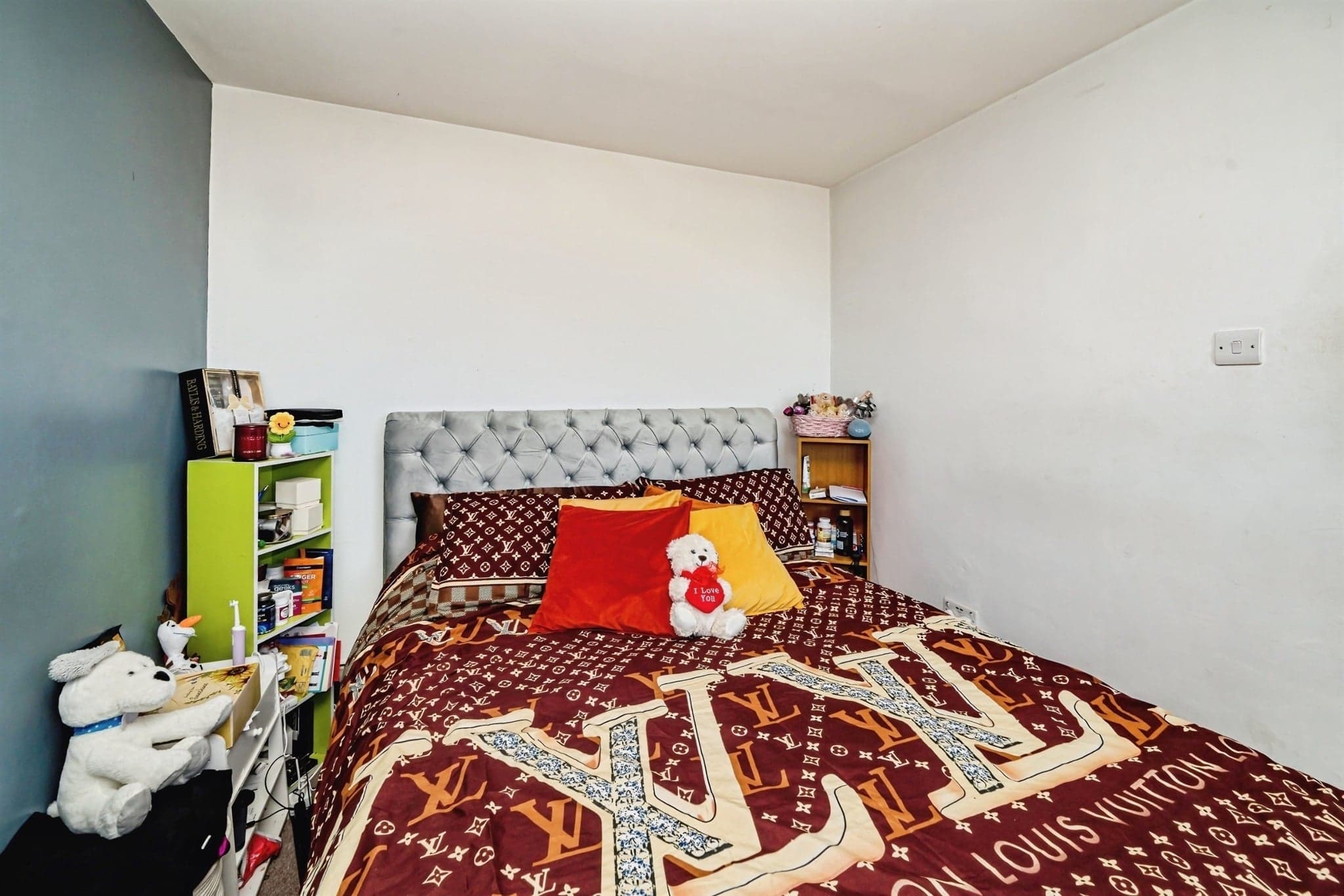 Property at Cam Mead, AYLESBURY