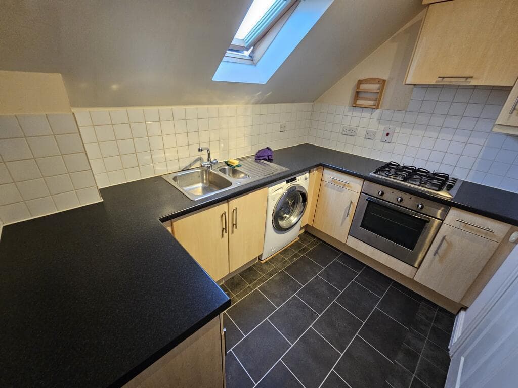 Property at The Wickets, Luton