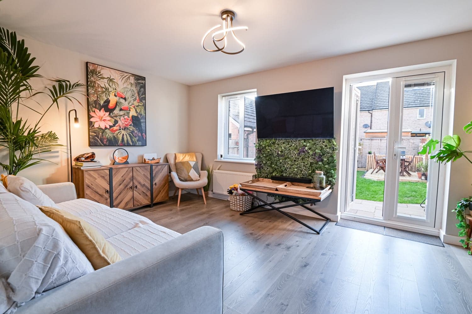 Property at Alnwick Close, Rushden