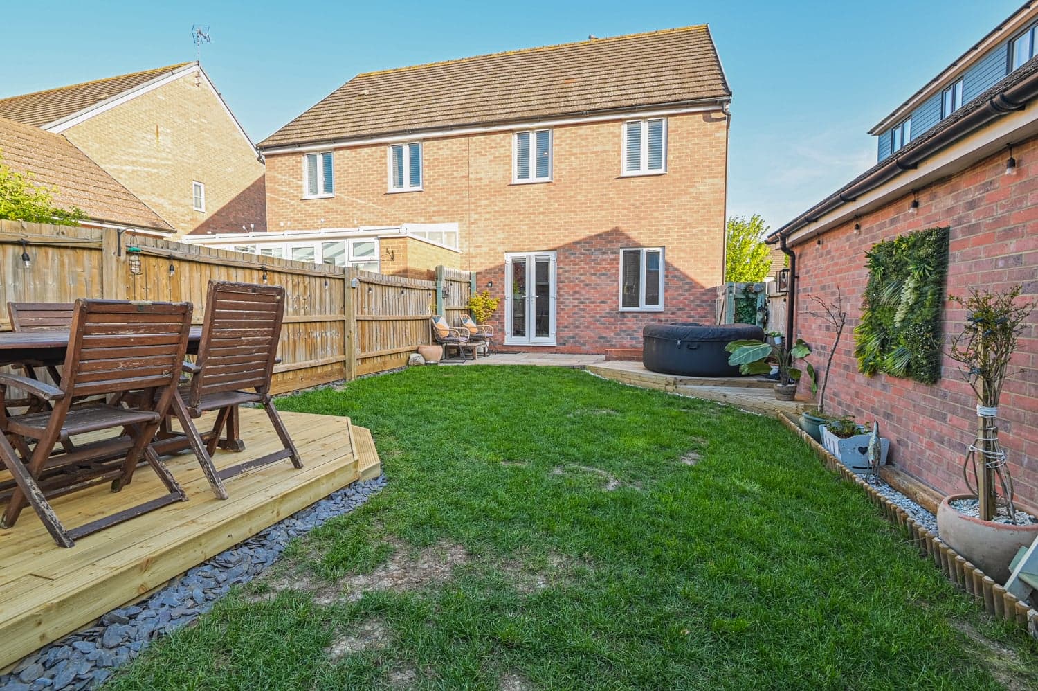 Property at Alnwick Close, Rushden