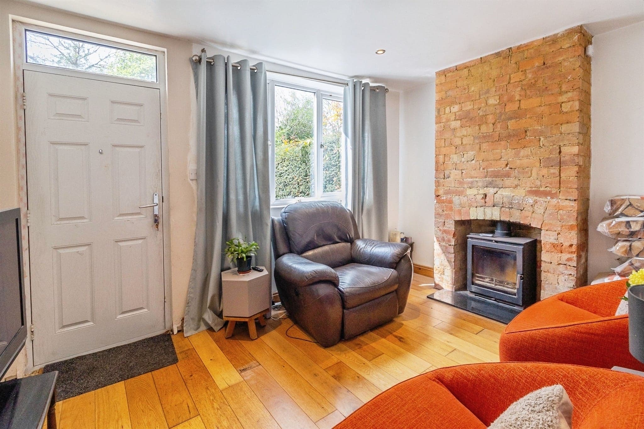 Property at Caldecotte Cottages, Caldecotte, Milton Keynes