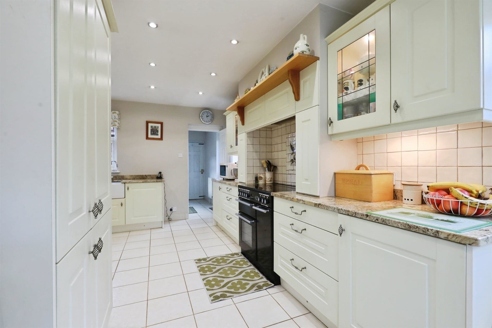Property at Leys Close, Northend, Southam