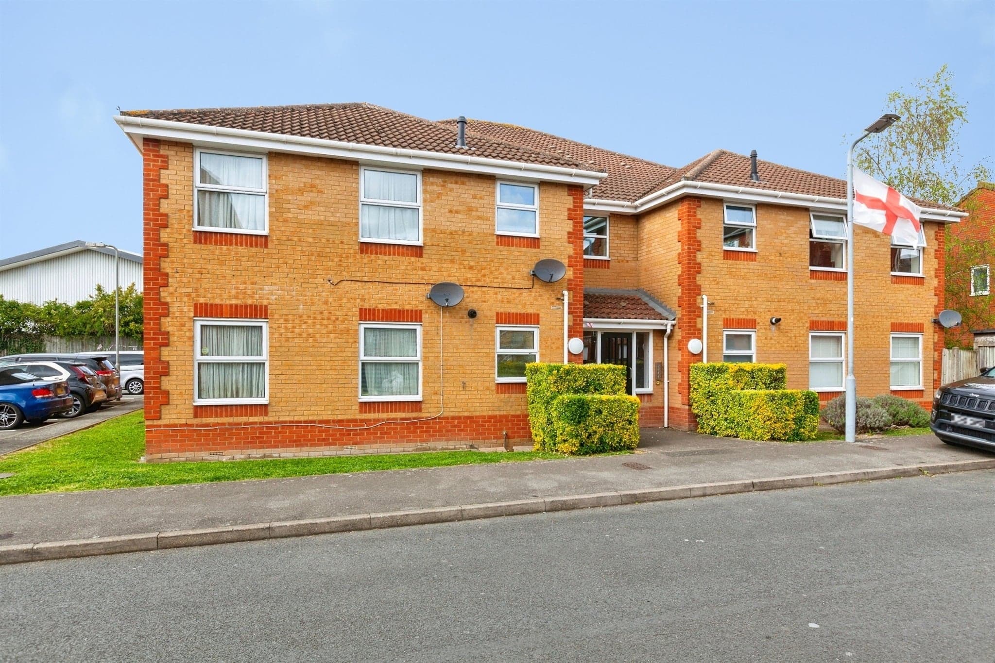 Property at Blunden Drive, SLOUGH