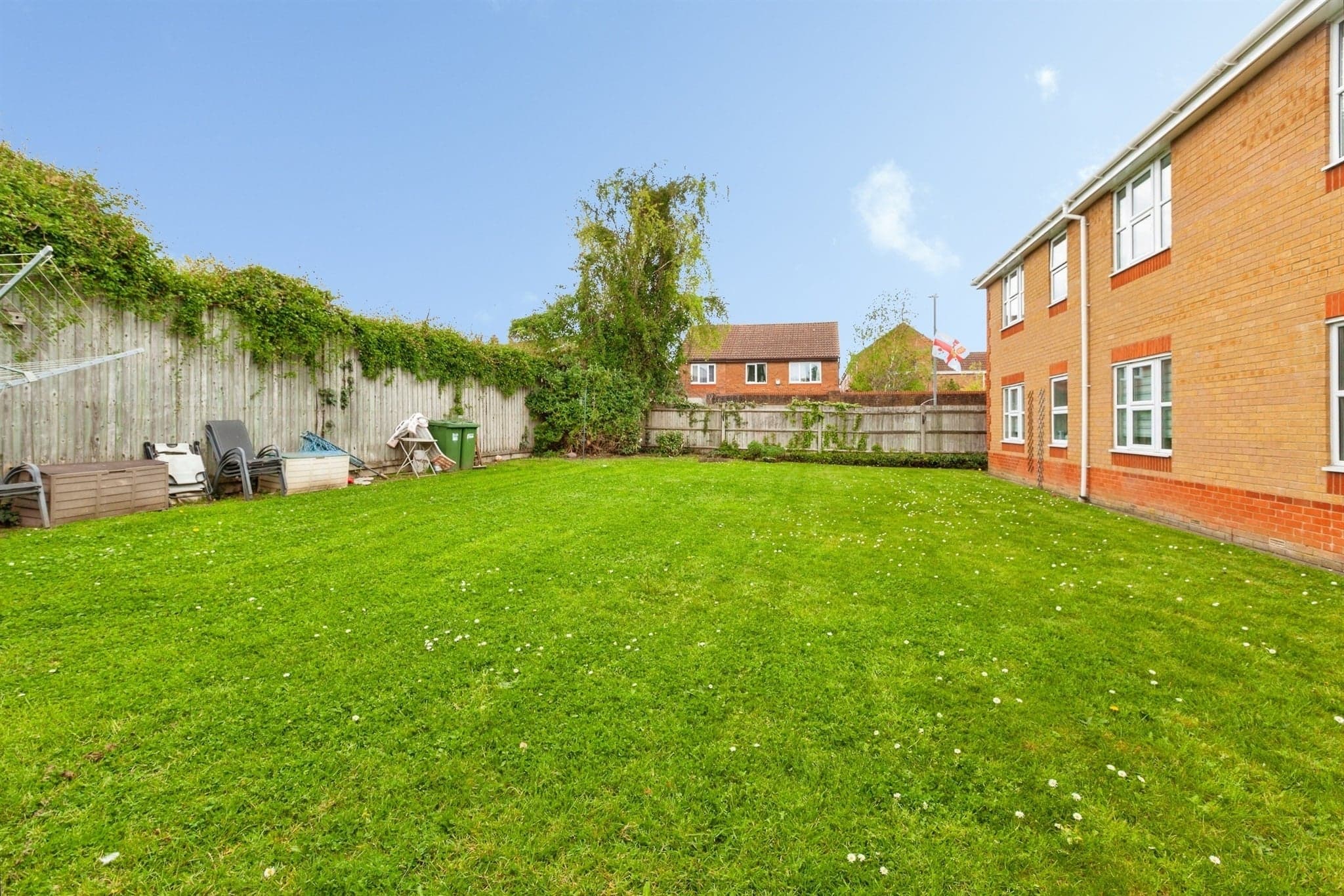 Property at Blunden Drive, SLOUGH