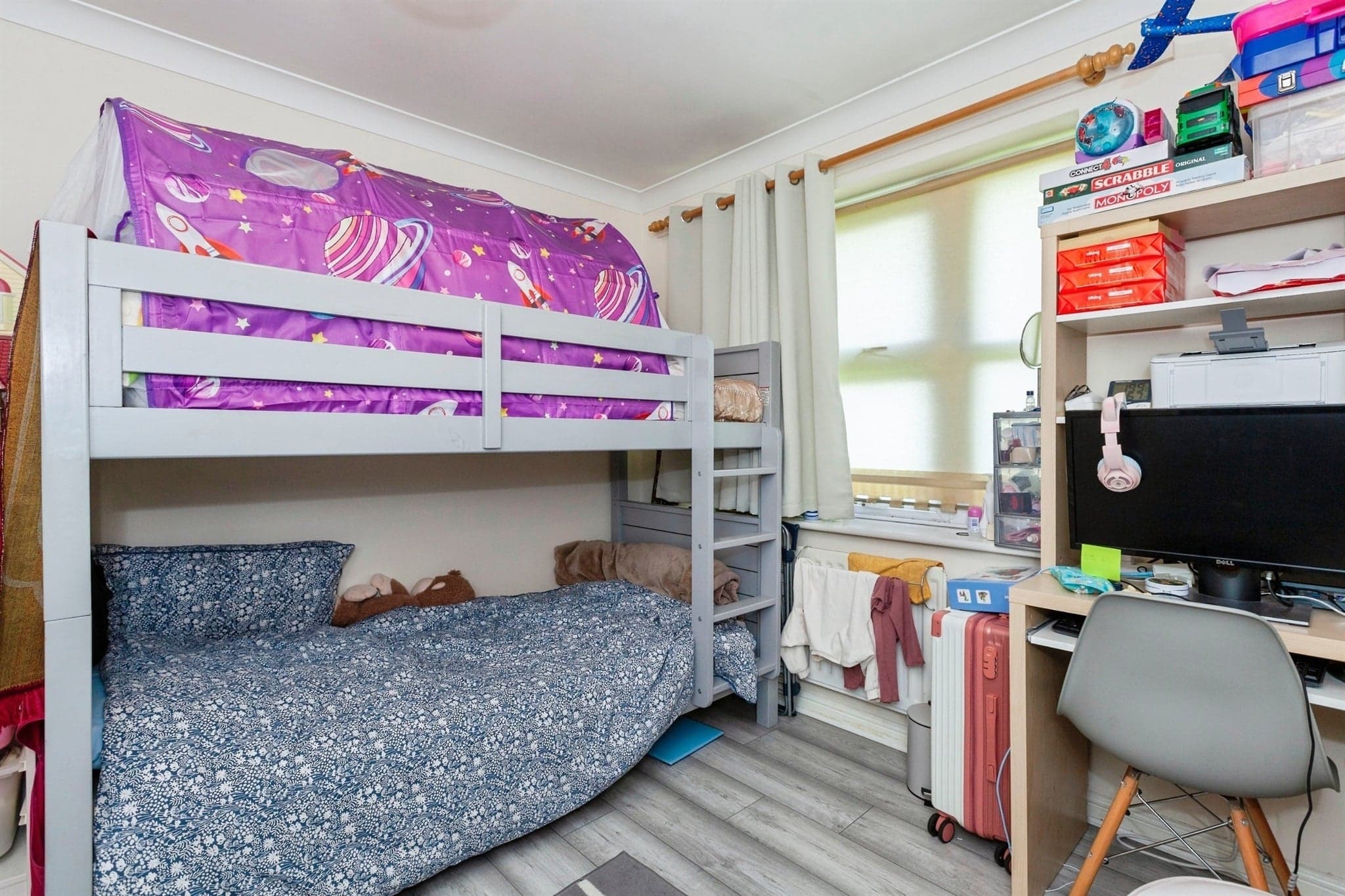 Property at Blunden Drive, SLOUGH