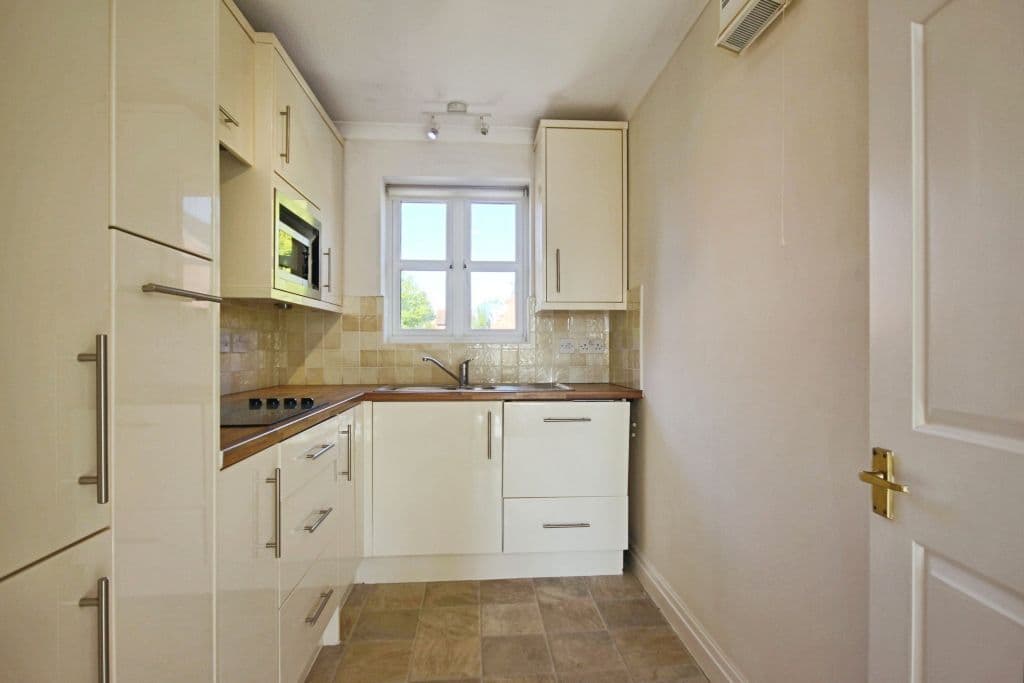 Property at Saffron Meadow, Stratford-Upon-Avon
