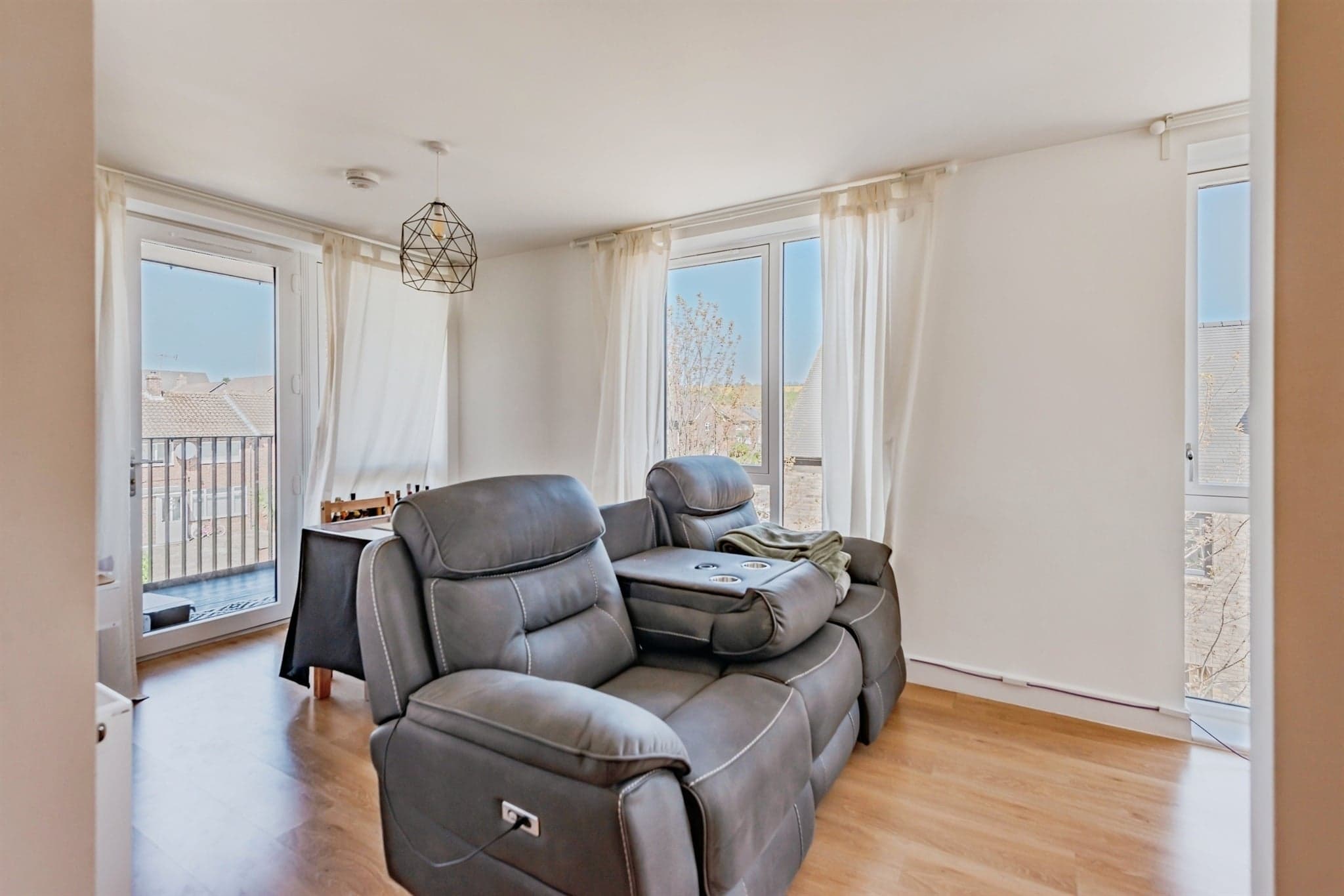 Property at Nailsworth Crescent, Merstham, Redhill