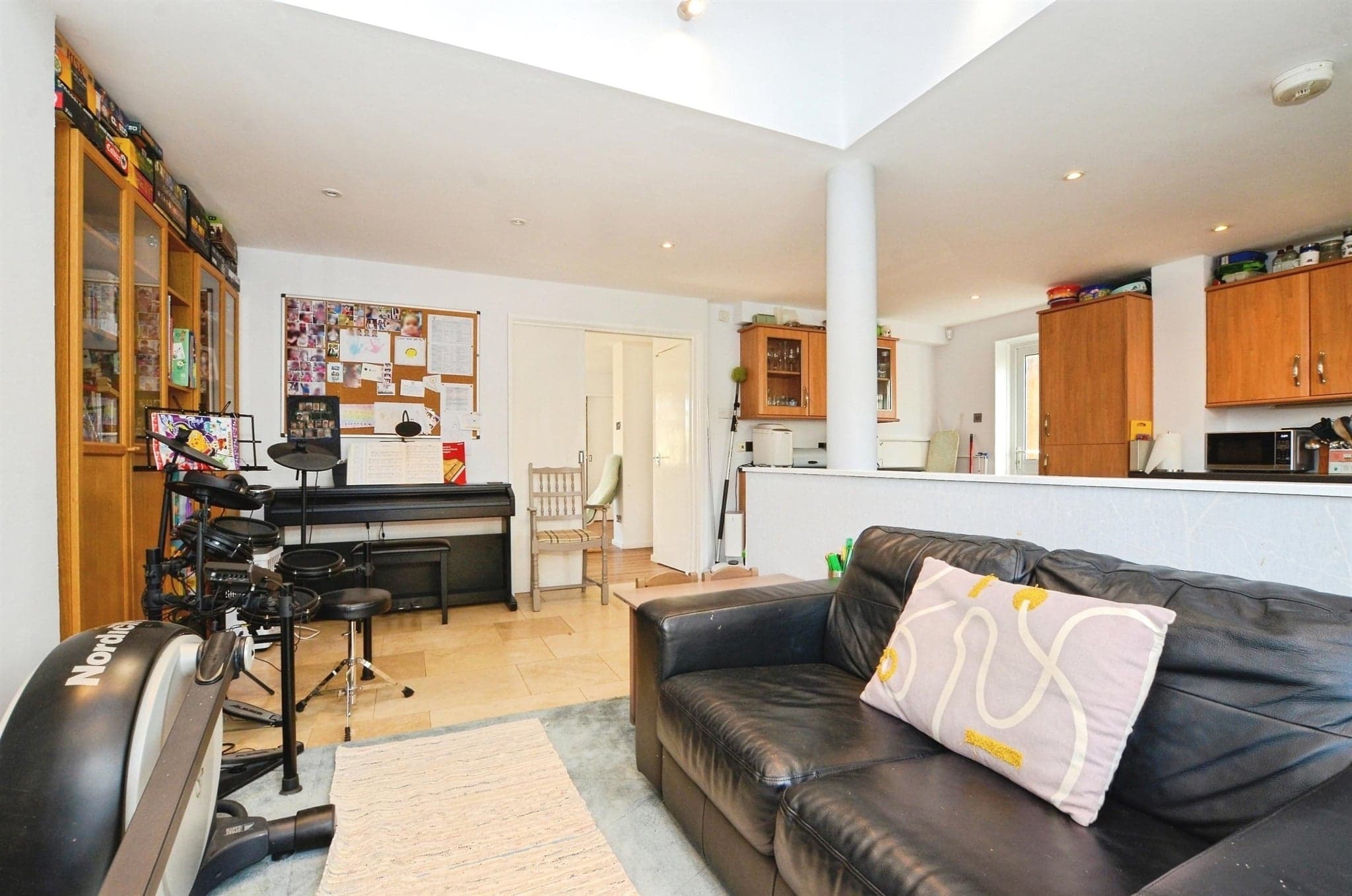 Property at Chesterton Avenue, Harpenden