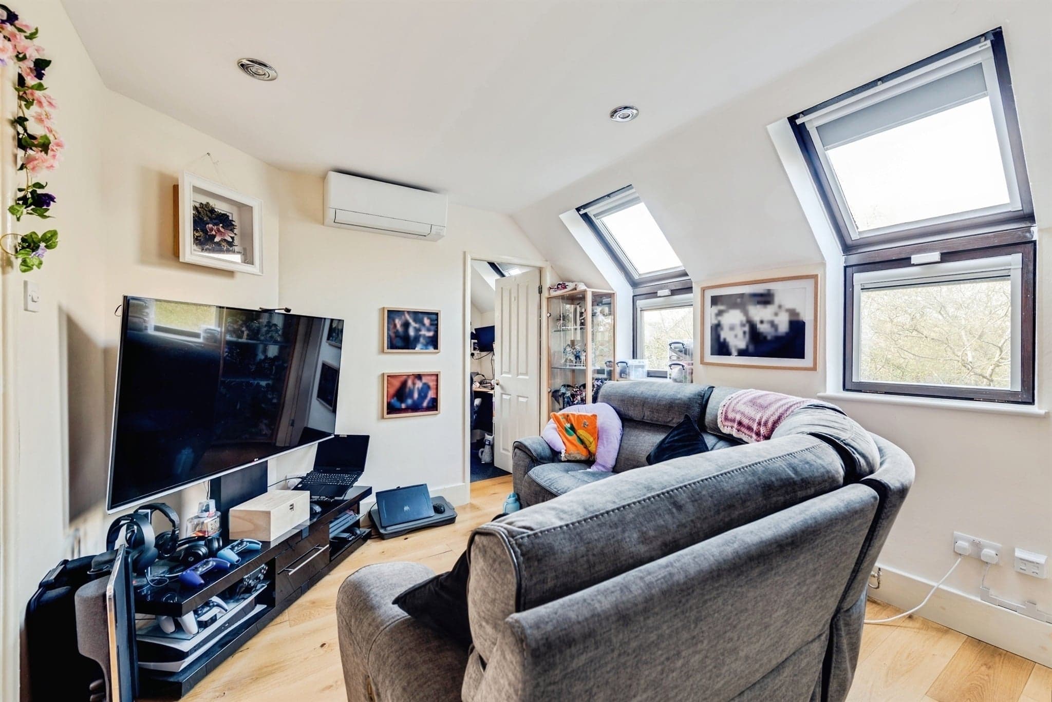Property at Campden Close, WITNEY