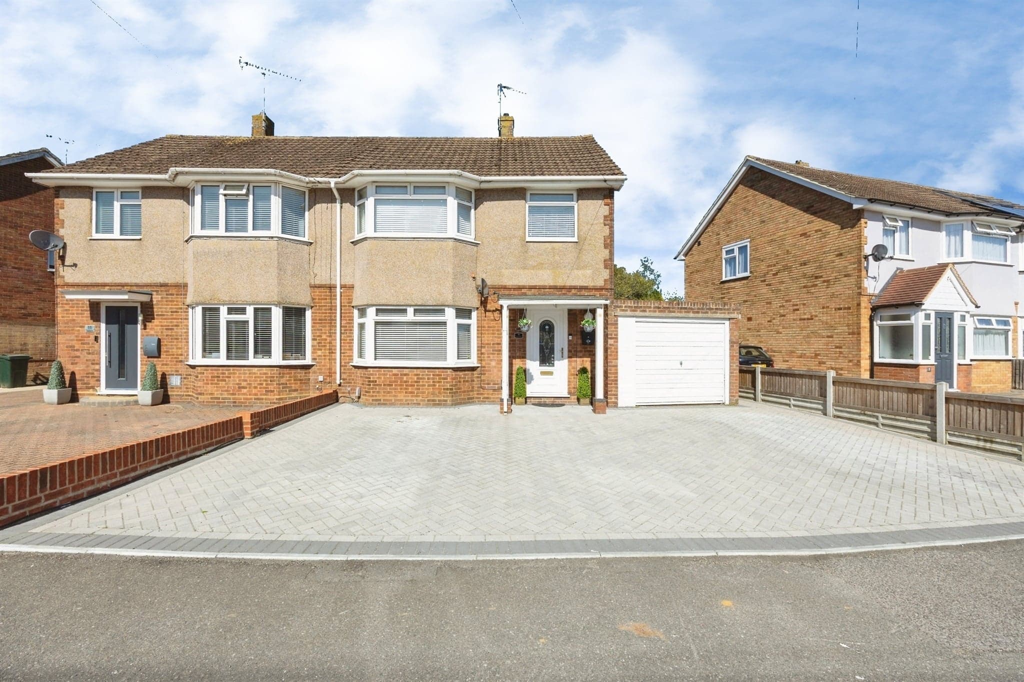 Property at Bybrook Road, Kennington, Ashford