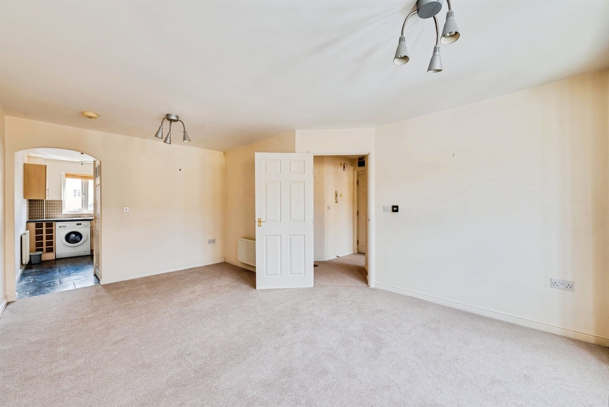 Property at Bathing Place Court, WITNEY
