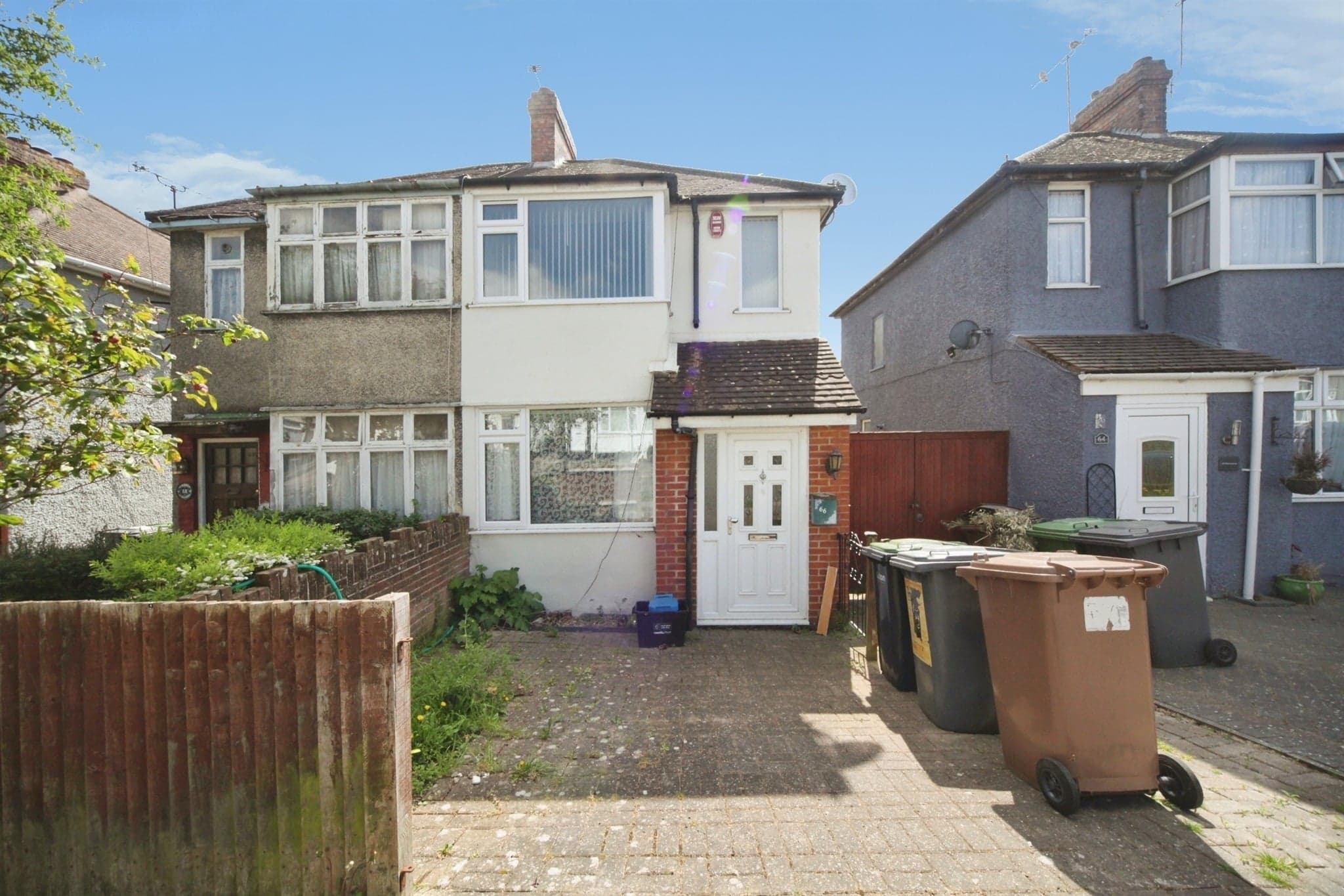 Property at Third Avenue, Luton