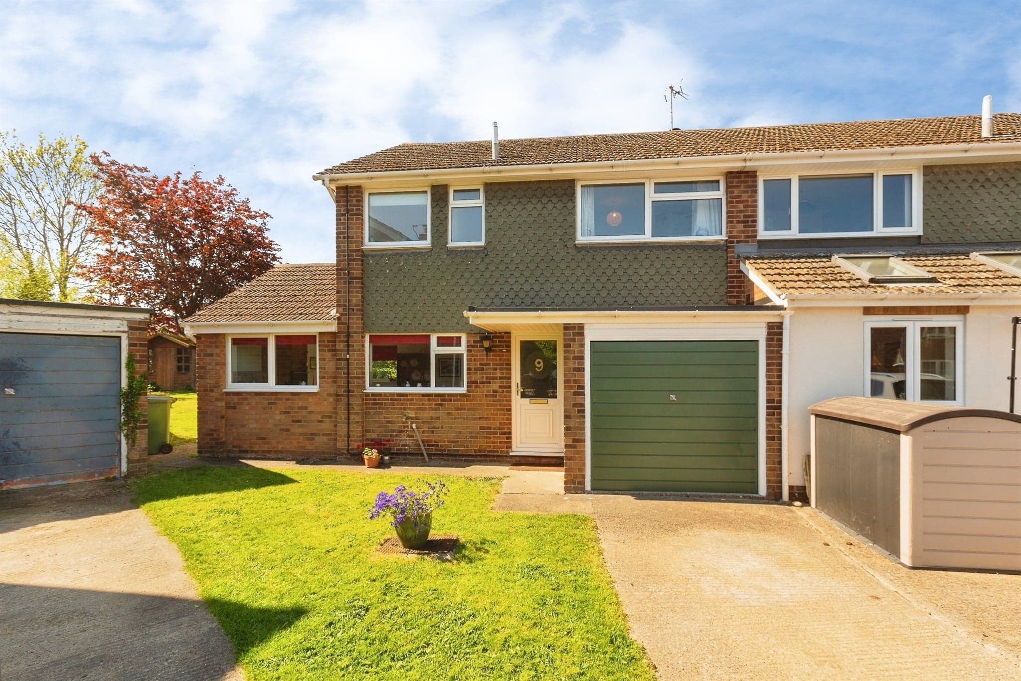 Property at Hunters Point, Chinnor