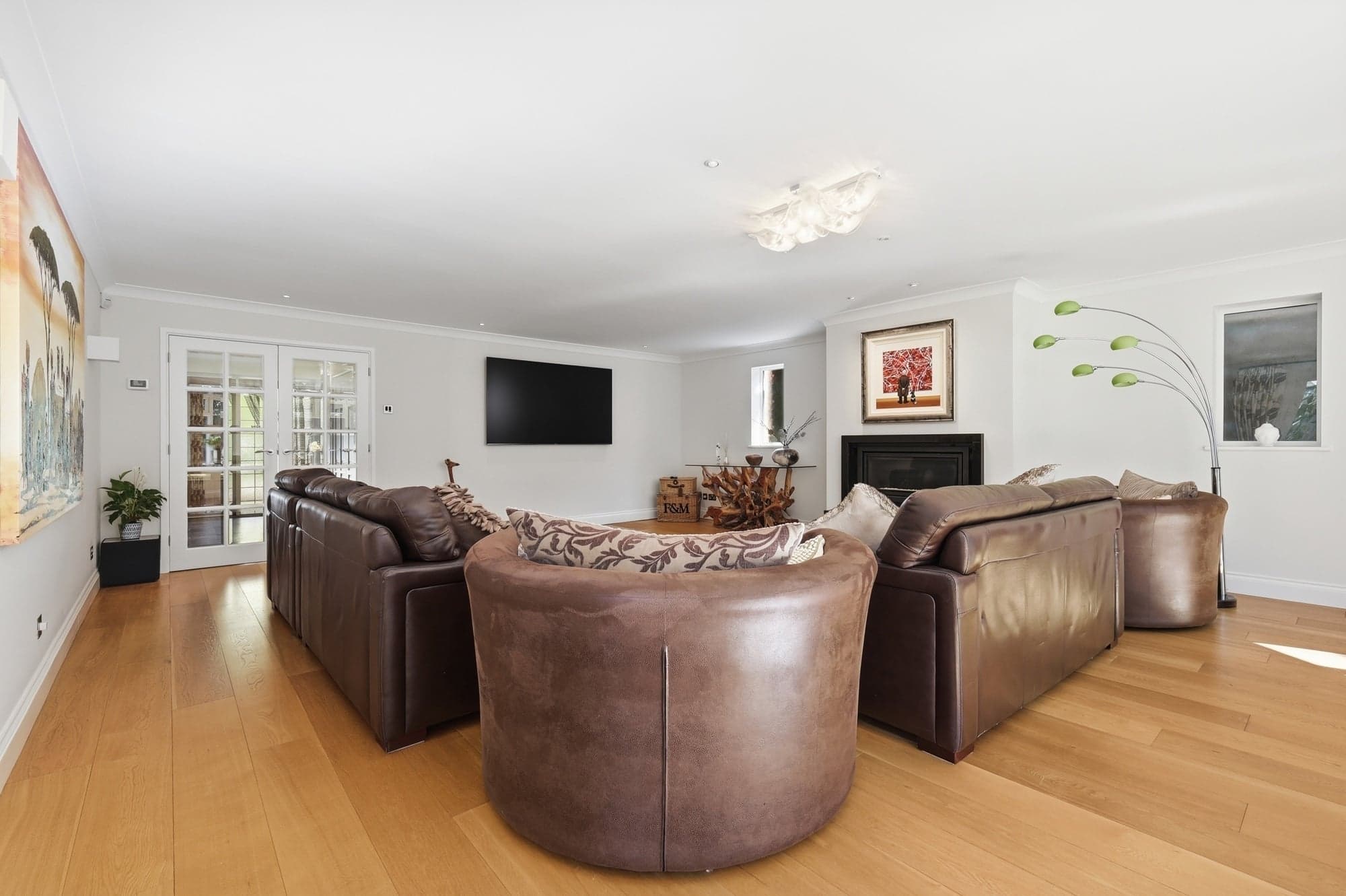 Property at Penny Croft, Harpenden