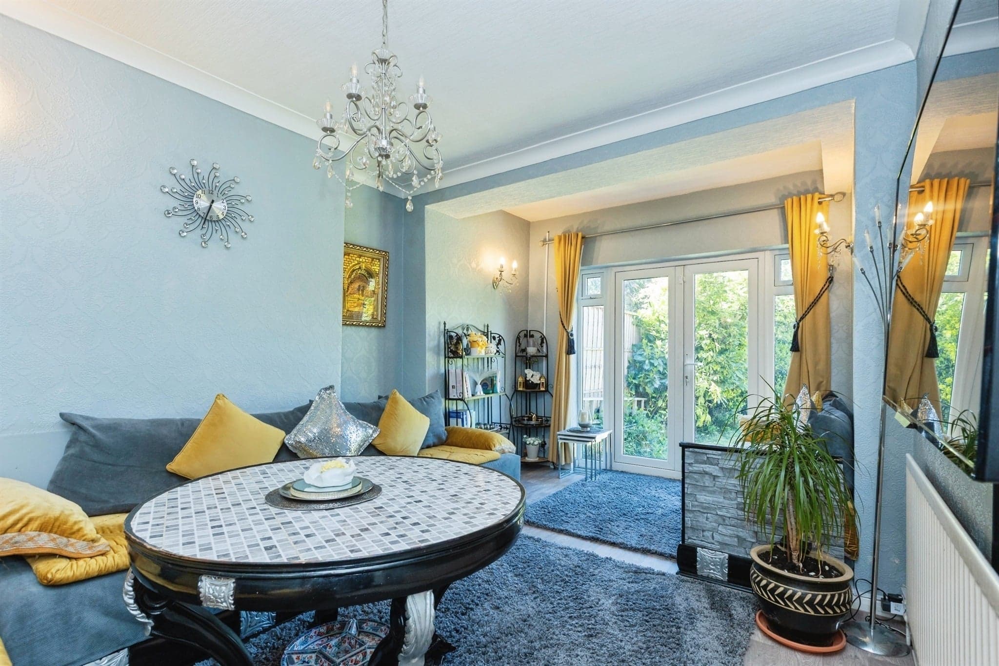 Property at Frinton Avenue, Leicester