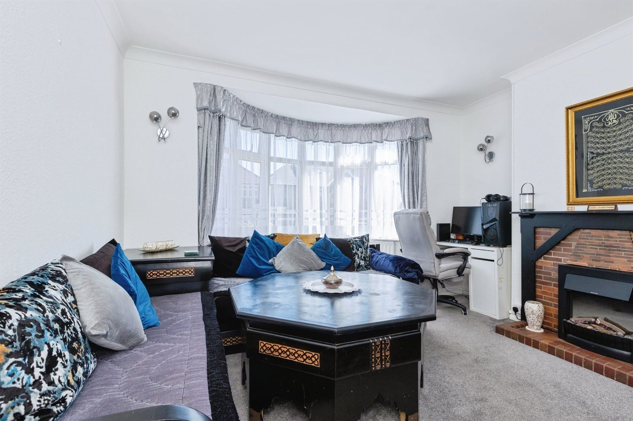 Property at Frinton Avenue, Leicester
