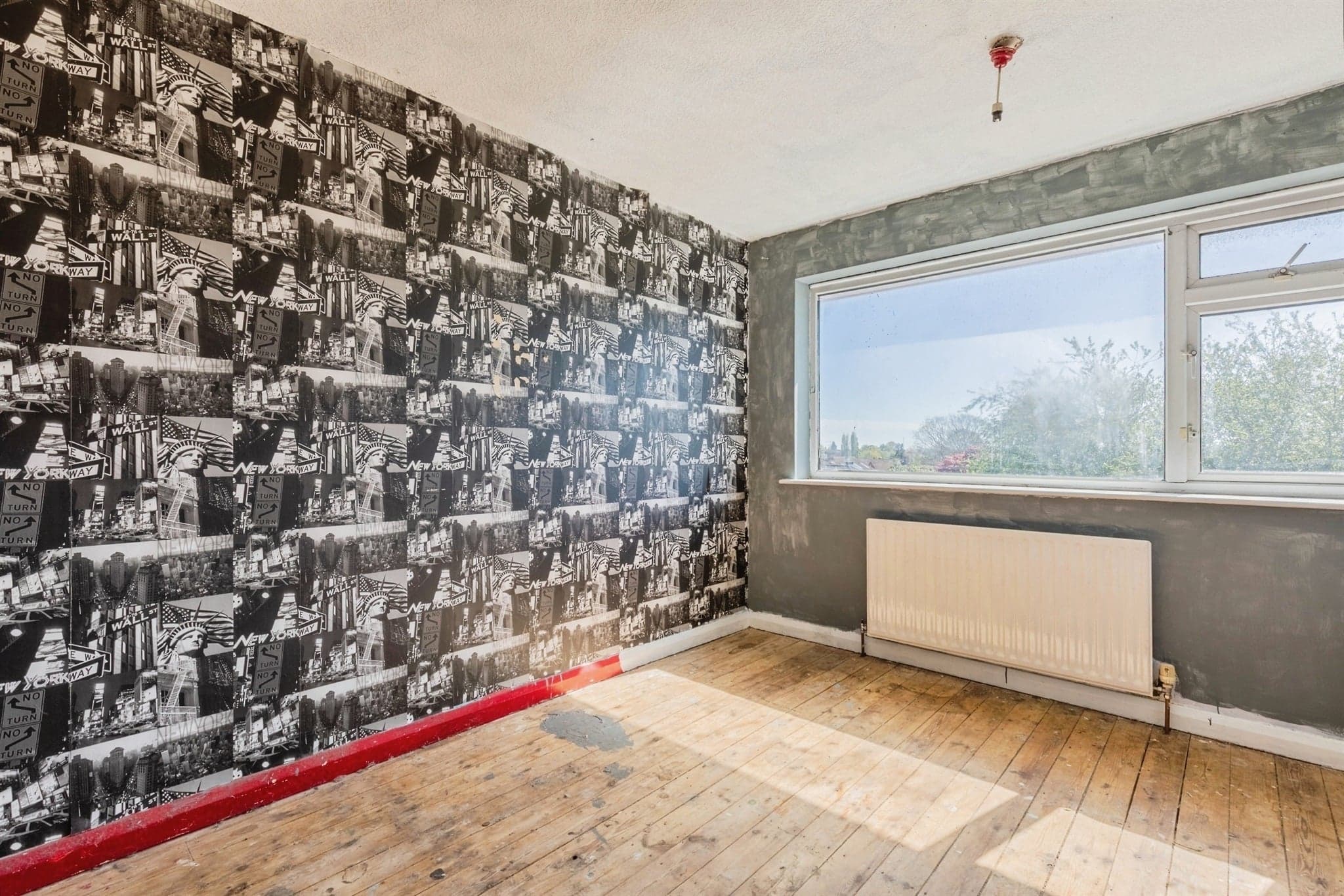 Property at Alpine Rise, Coventry
