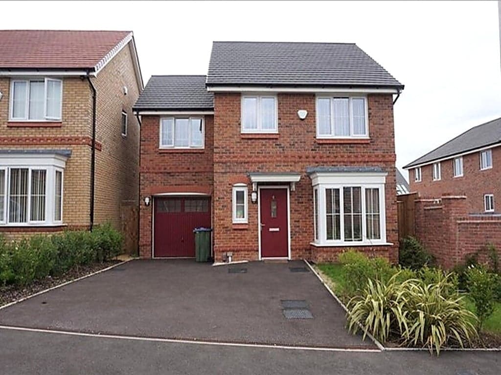 Property at Hidden Lock, SMETHWICK