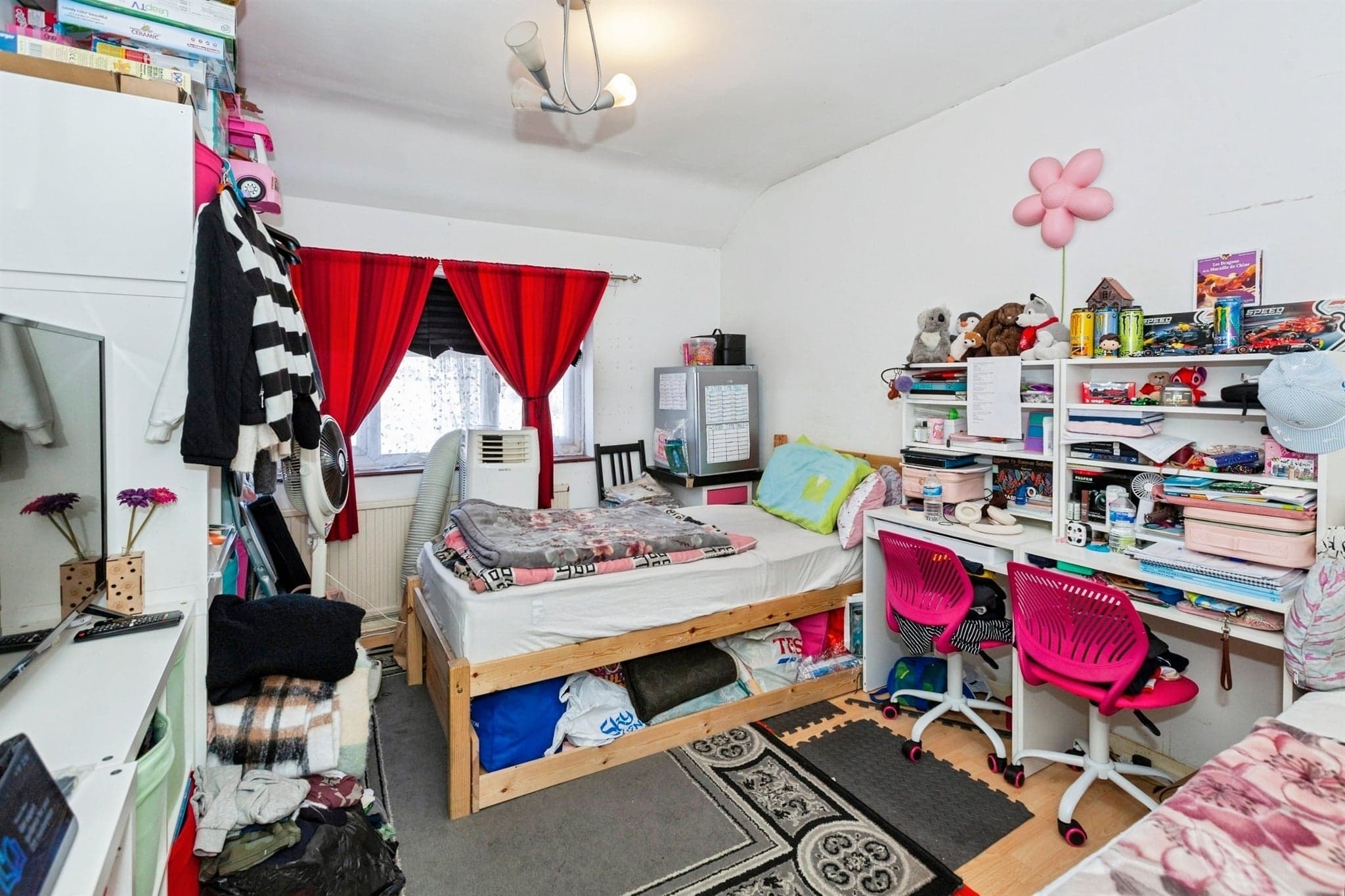 Property at Trelawney Avenue, SLOUGH