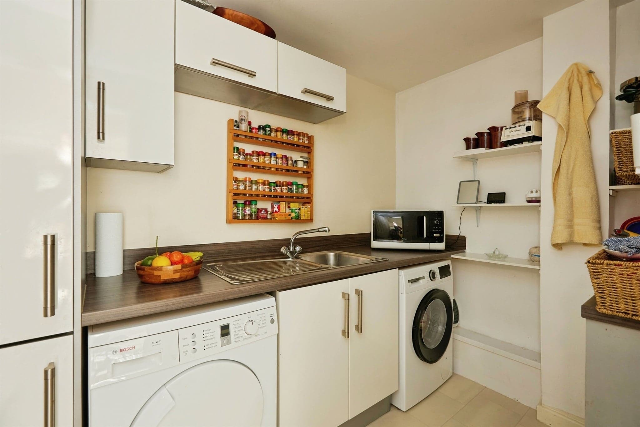 Property at Manor Gardens, Wincanton
