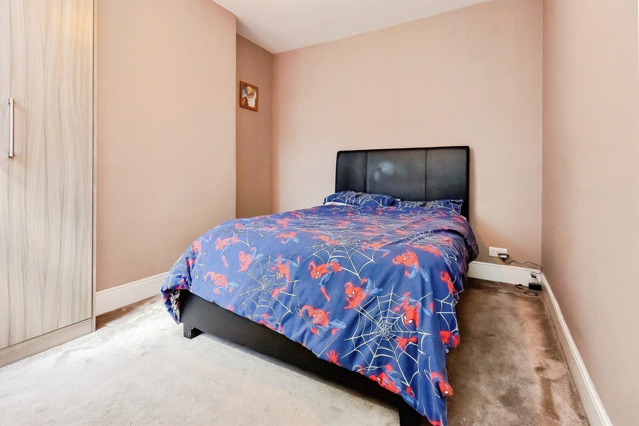 Property at Raymond Road, Leicester