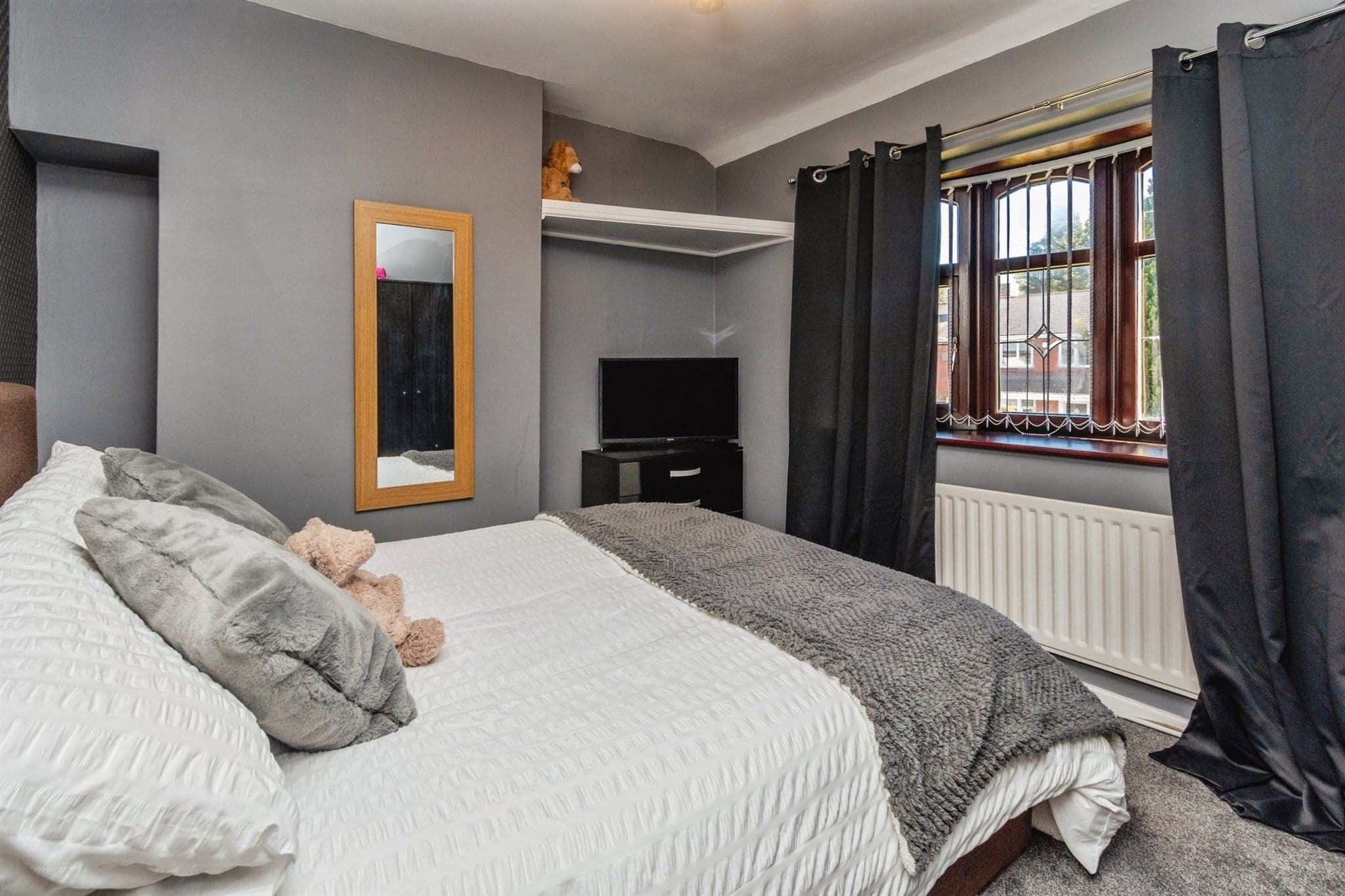 Property at Heathfield Lane West, Wednesbury