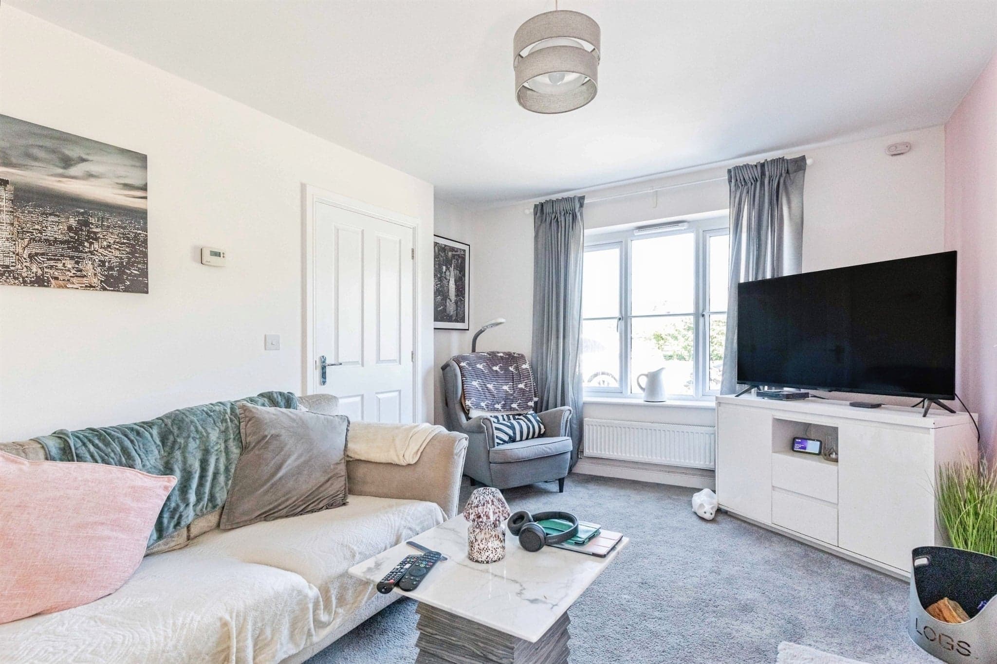 Property at Slate Drive, Kettering