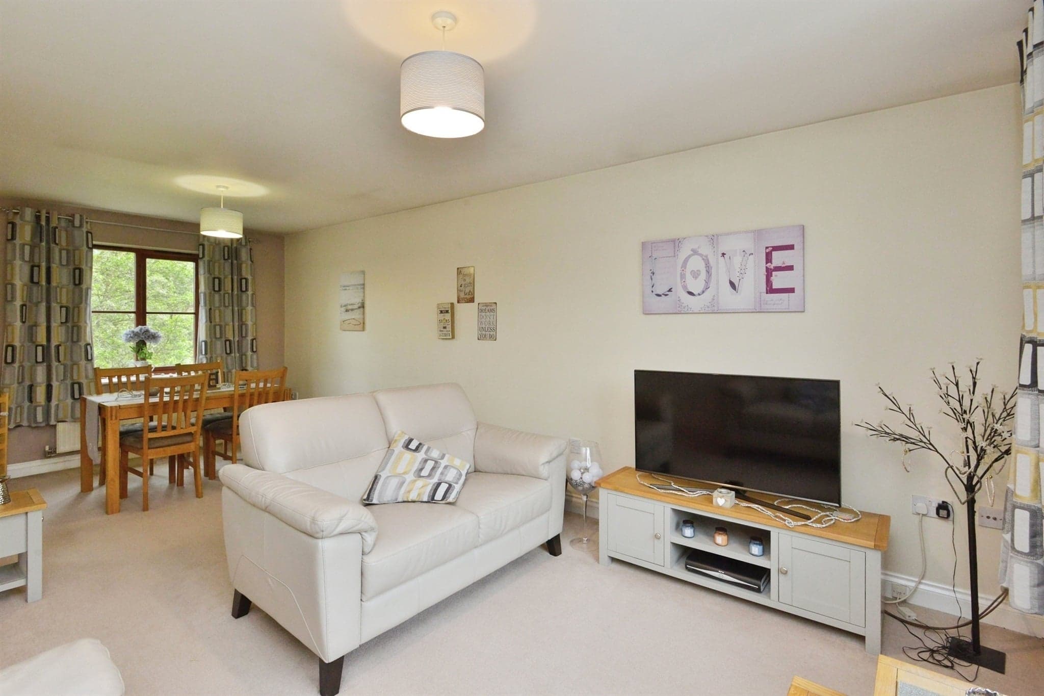 Property at Miserden Crescent, Westcroft, Milton Keynes