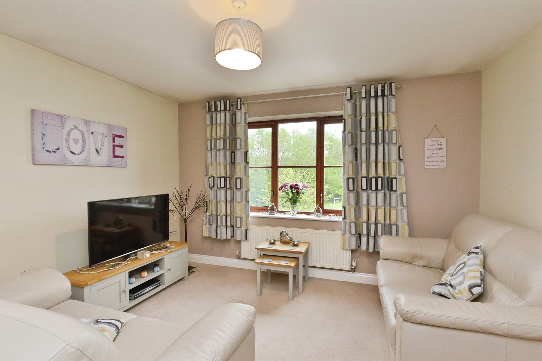 Property at Miserden Crescent, Westcroft, Milton Keynes