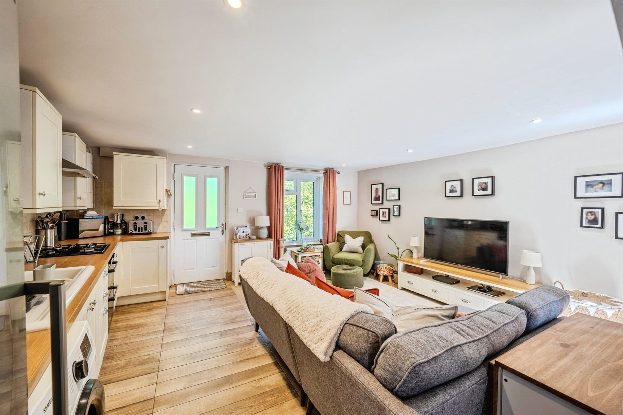 Property at St. Elizabeths Cottages, Lower Bullingham, HEREFORD