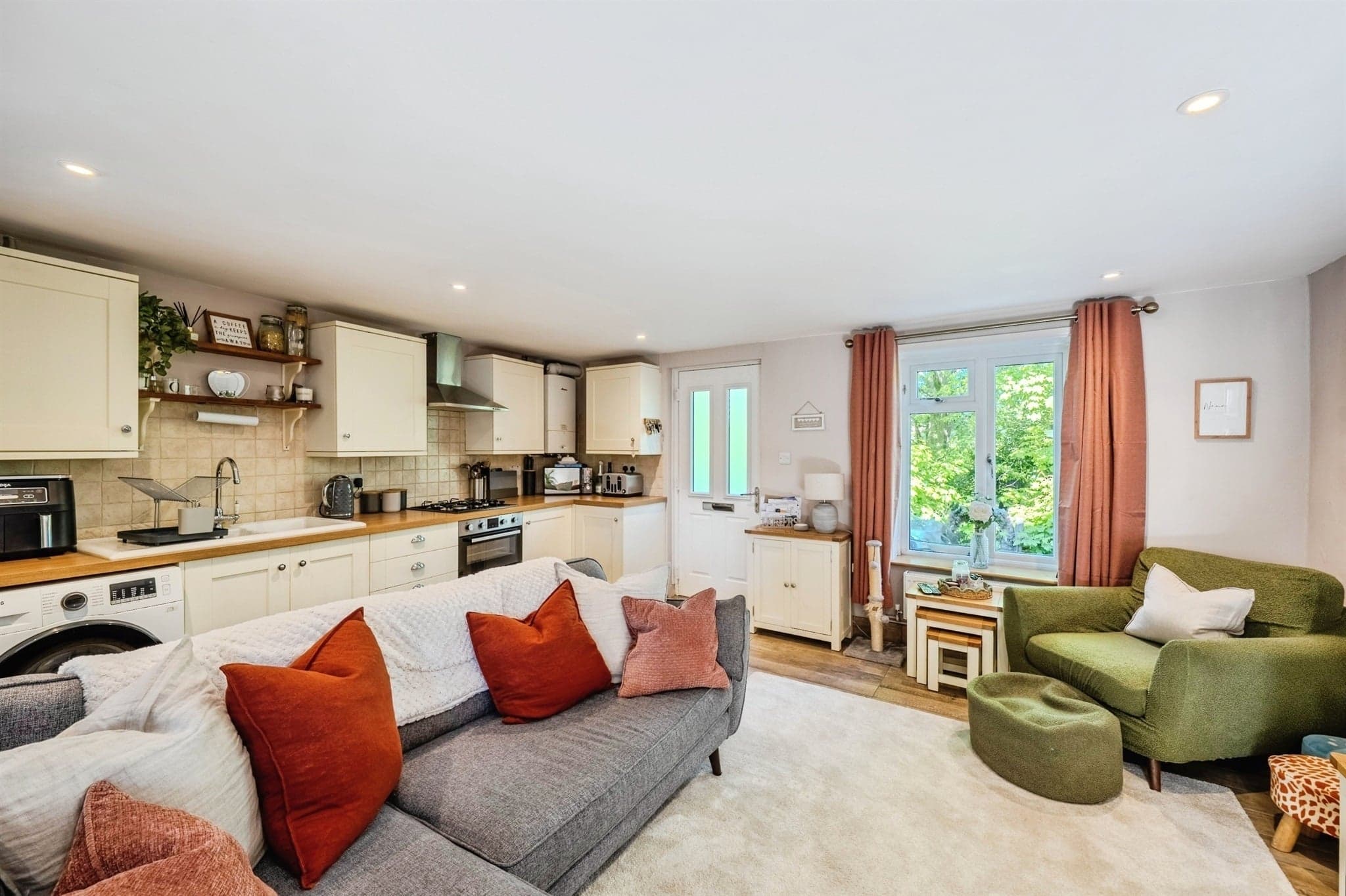 Property at St. Elizabeths Cottages, Lower Bullingham, HEREFORD