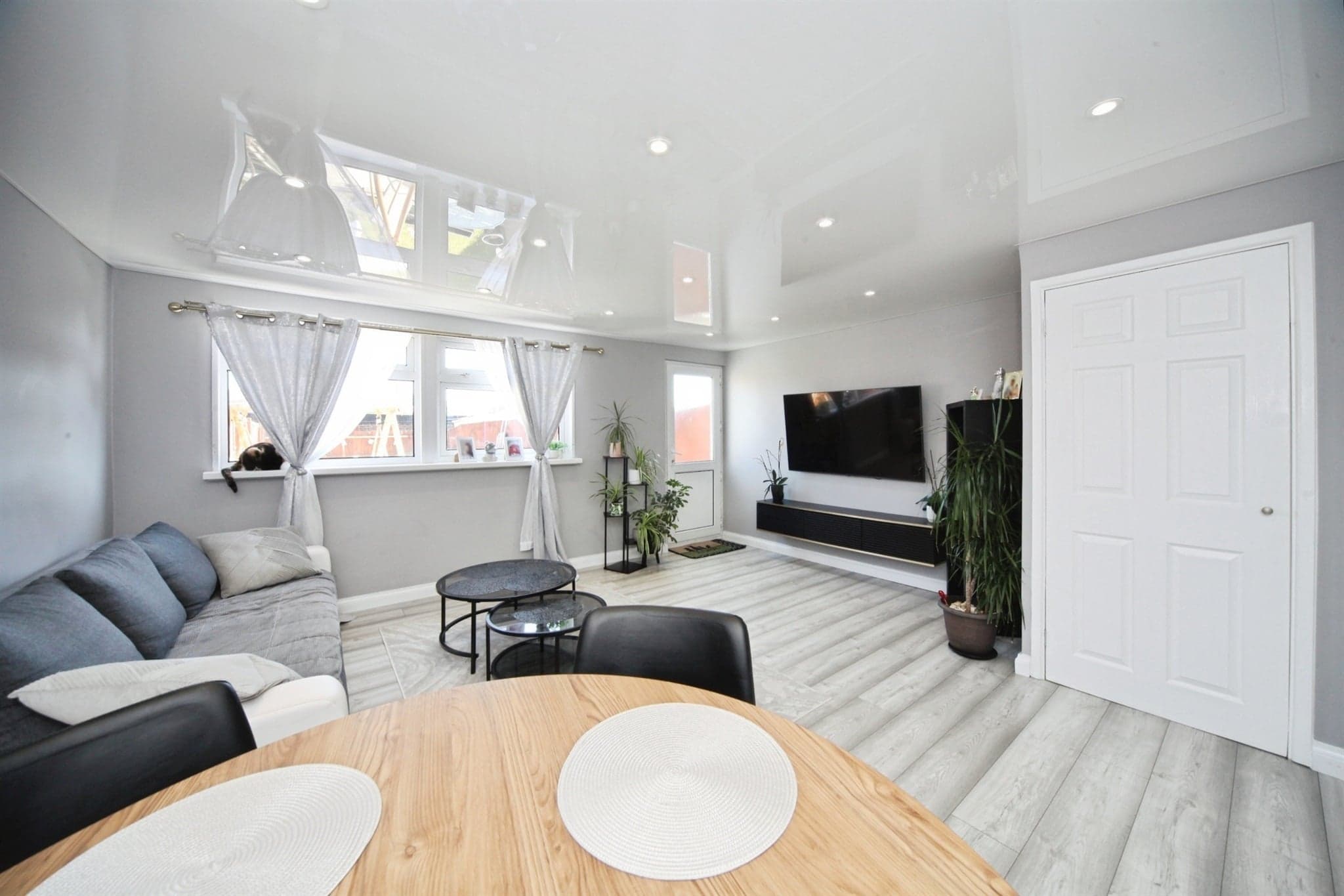 Property at Thrales Close, Luton