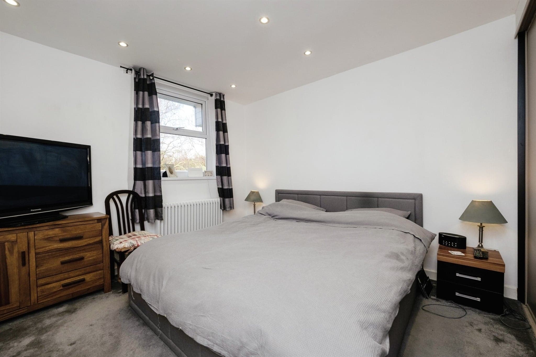 Property at Queen Elizabeth Drive, Paignton